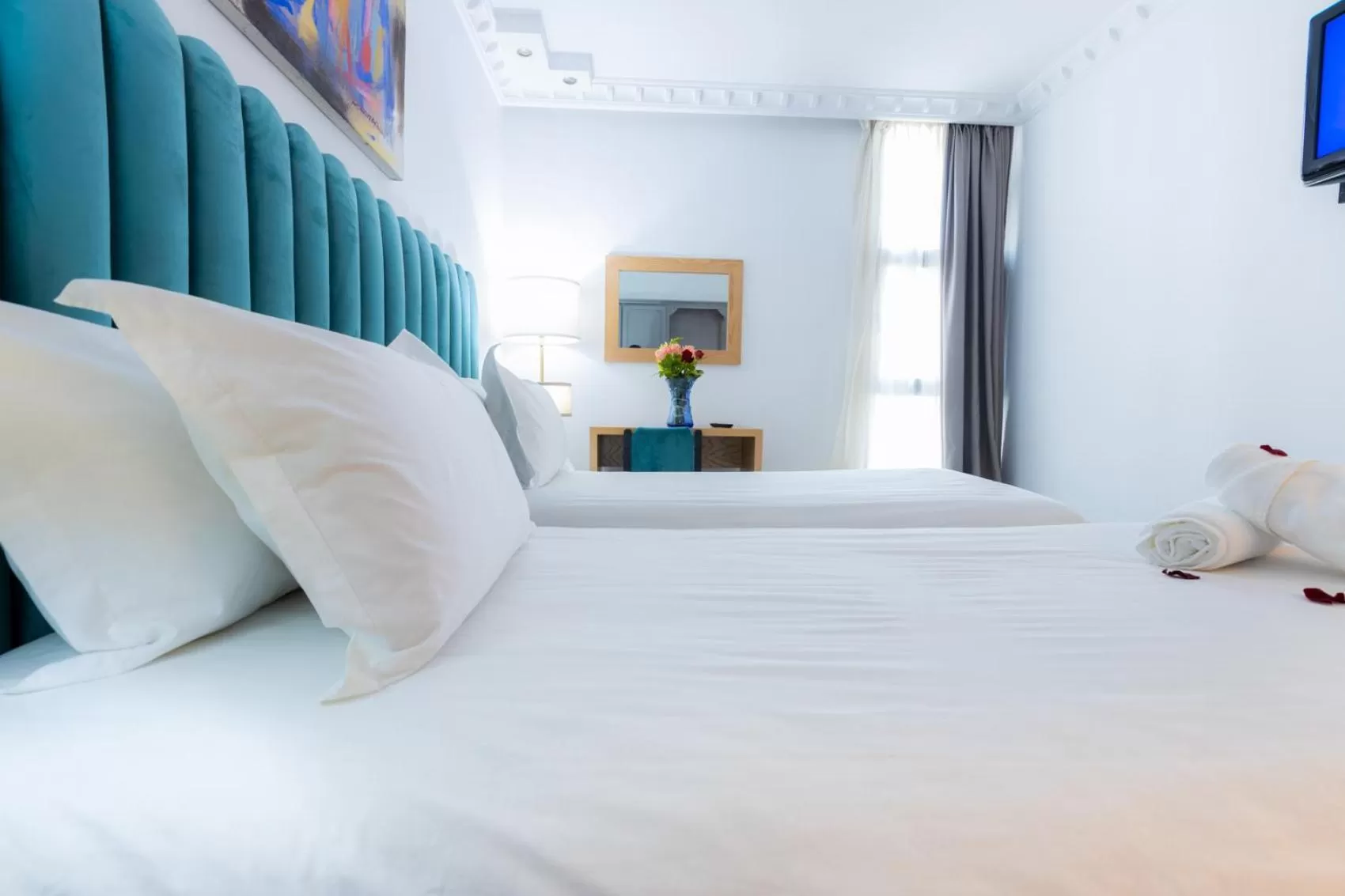 Bed in Prince de Paris