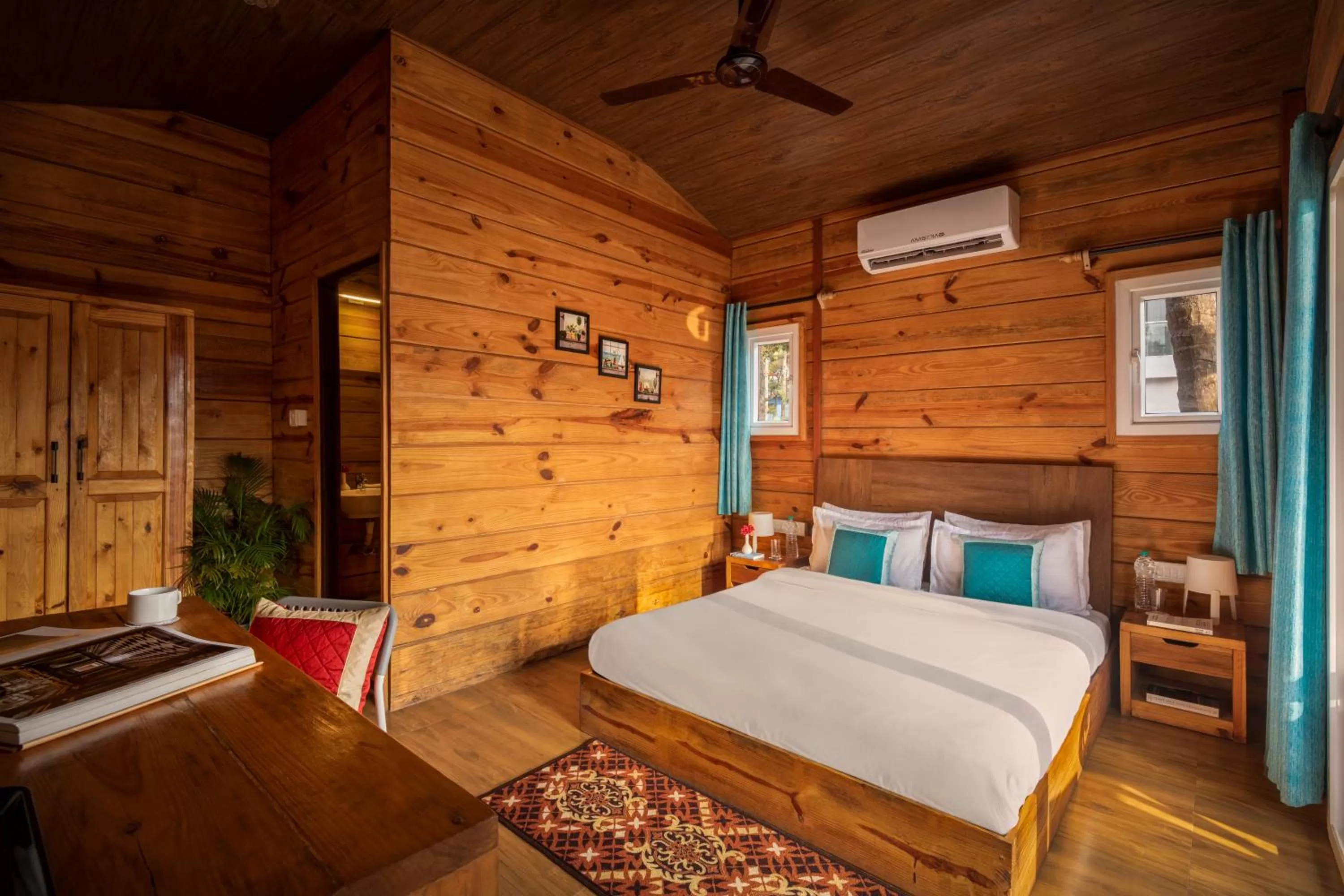 Photo of the whole room in Mariners Bay Beach Resort