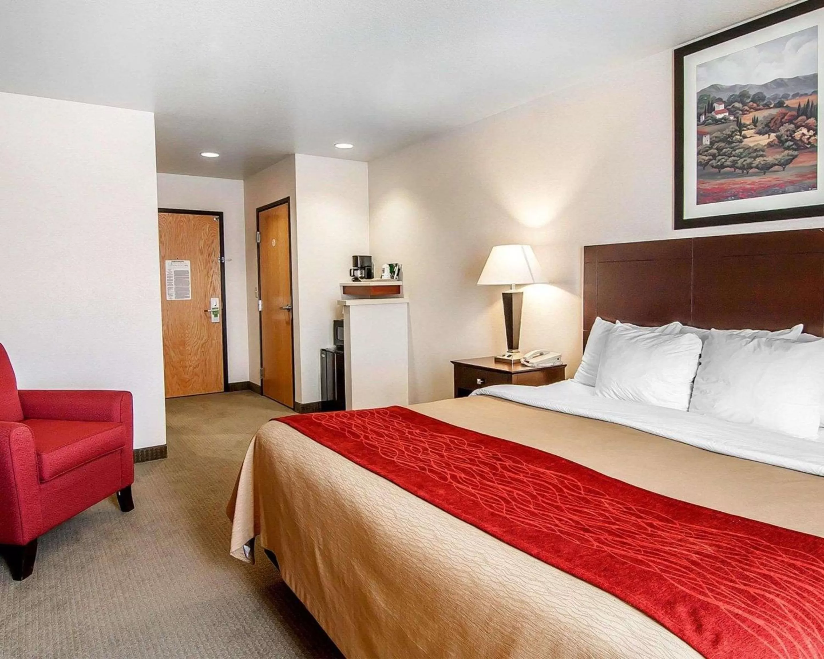 King Room/Disability Access - Non-Smoking in Comfort Inn & Suites Creswell