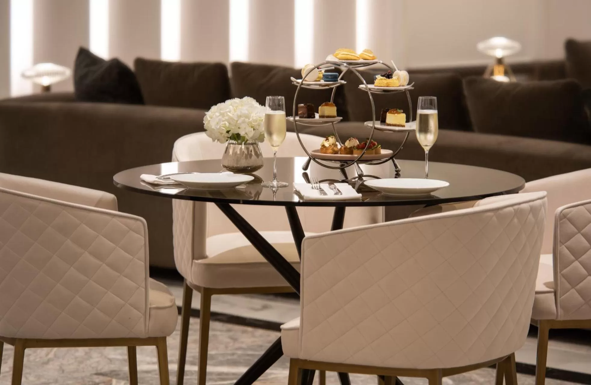 Lobby or reception in Four Seasons Chicago