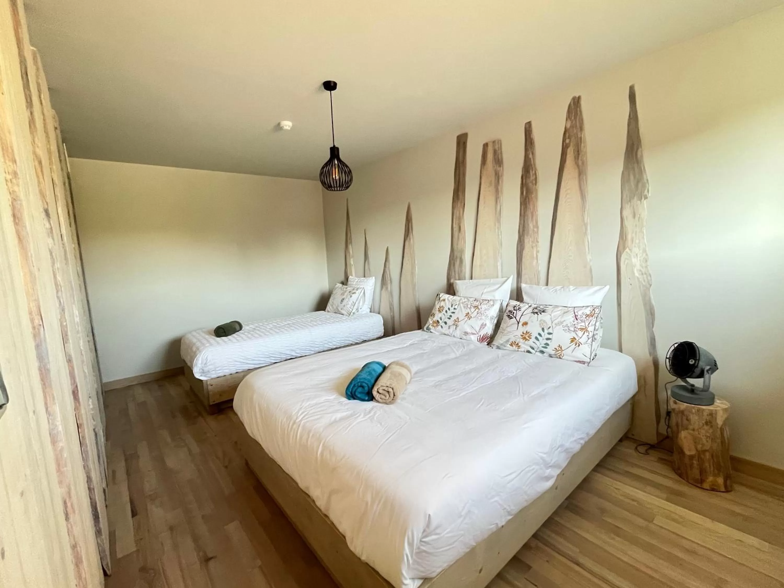 Bed in Hôtel En Tilleul