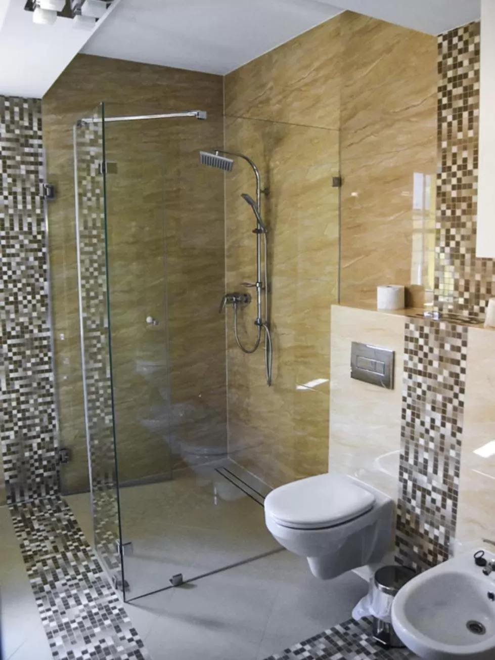 Shower, Bathroom in Willa Szczepaniakówka