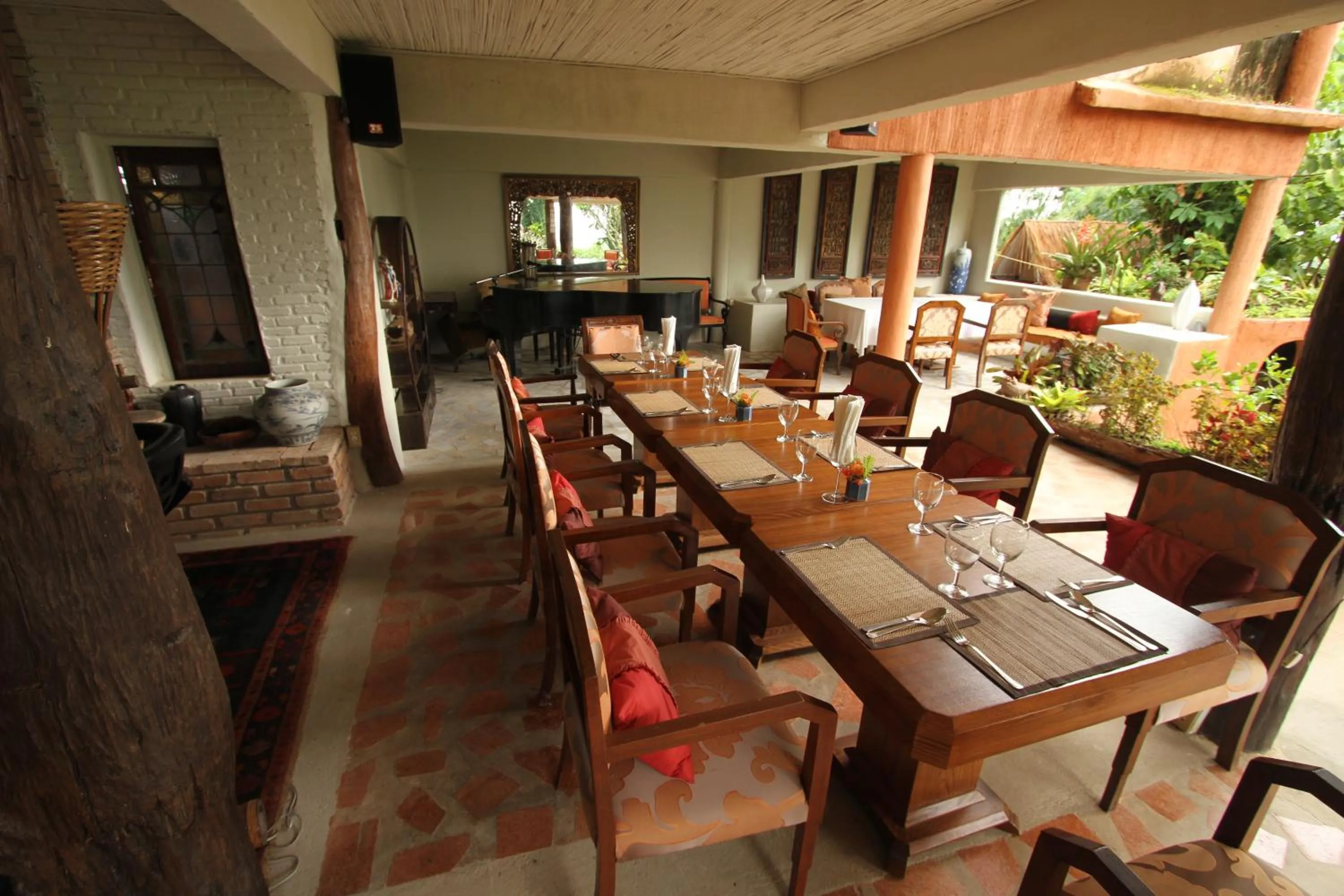 Dining area in Phu Chaisai Chiang Rai Mountain Resort