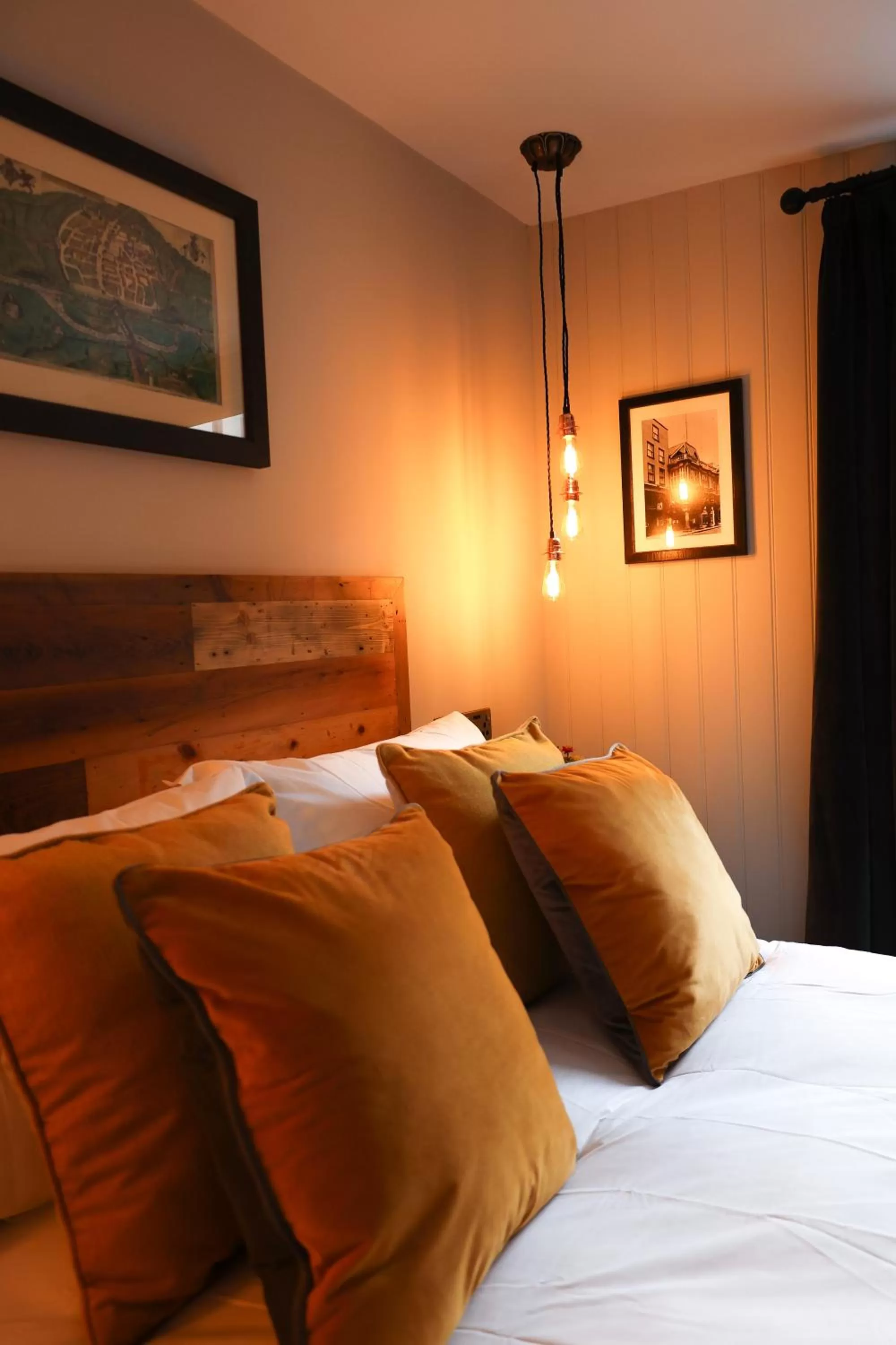 Bed in The Turks Head