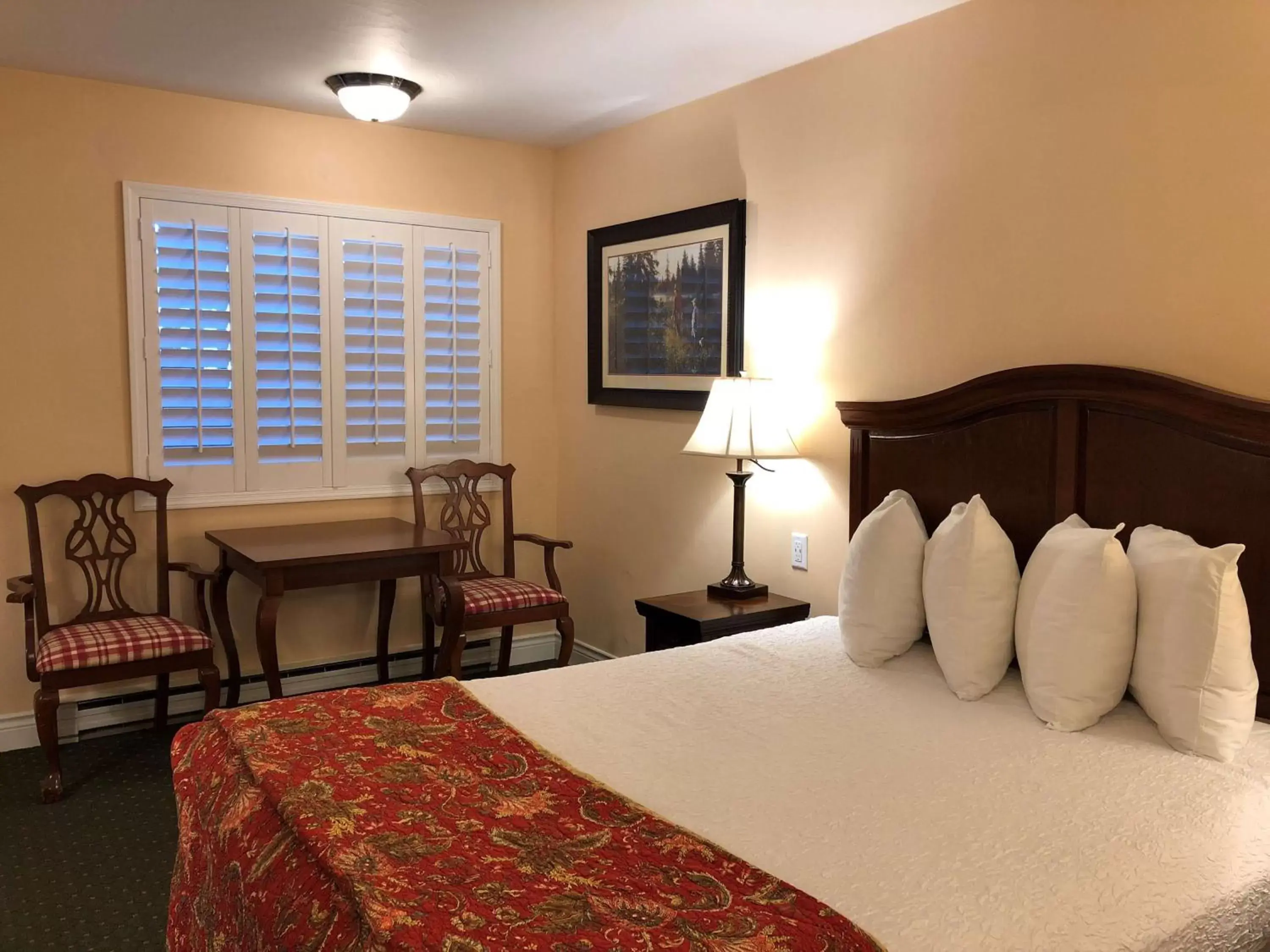 Queen Room - Hearing Accessible - Non-smoking in Best Western Country Lane Inn Queen Room - Hearing Accessible - Non-smoking in Best Western Country Lane Inn