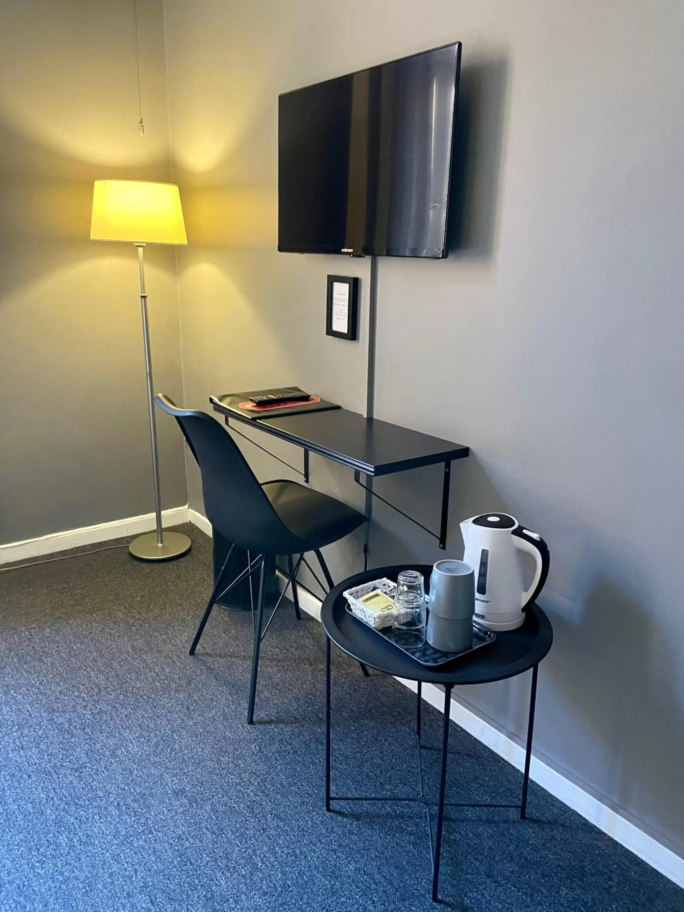 TV and multimedia in Unique Hotel