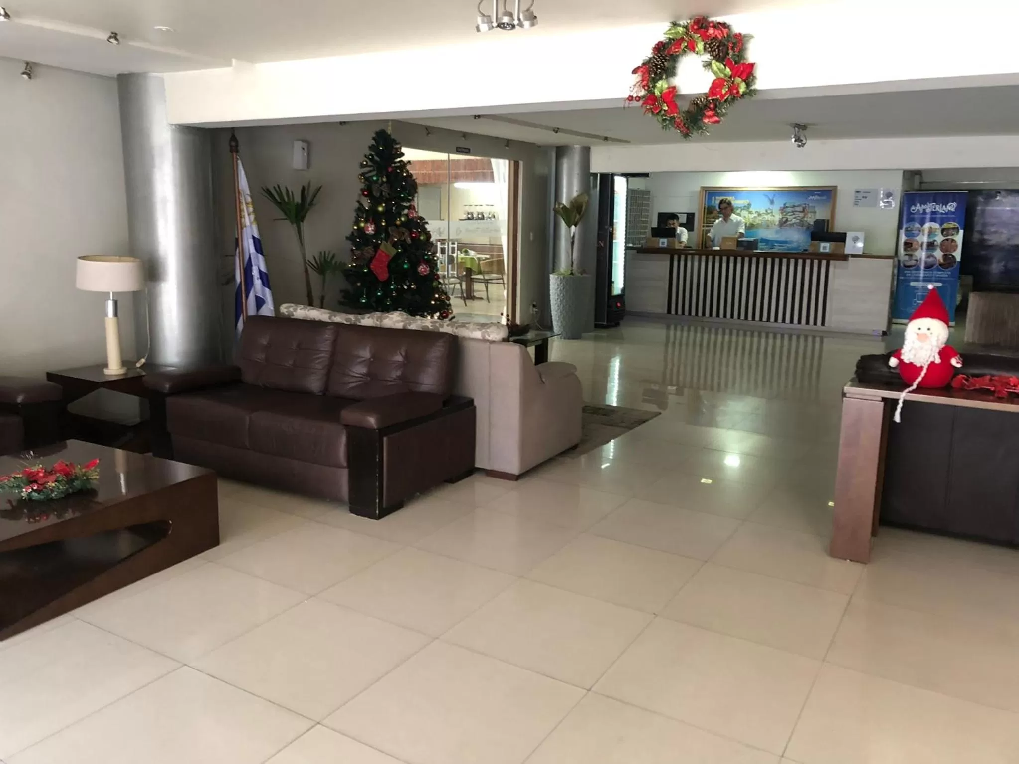 Lobby or reception in Nuevo Hotel