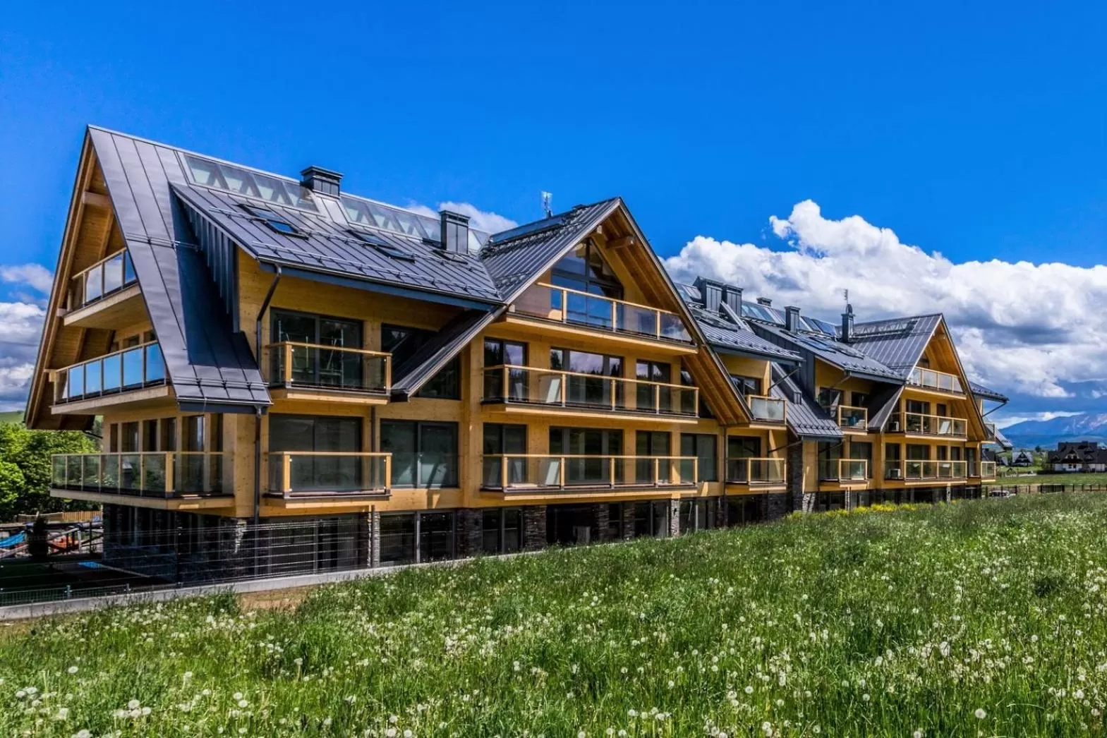 Property building in Białka Residence Ski - 50 m do Termy Bania Odkryj-Białke