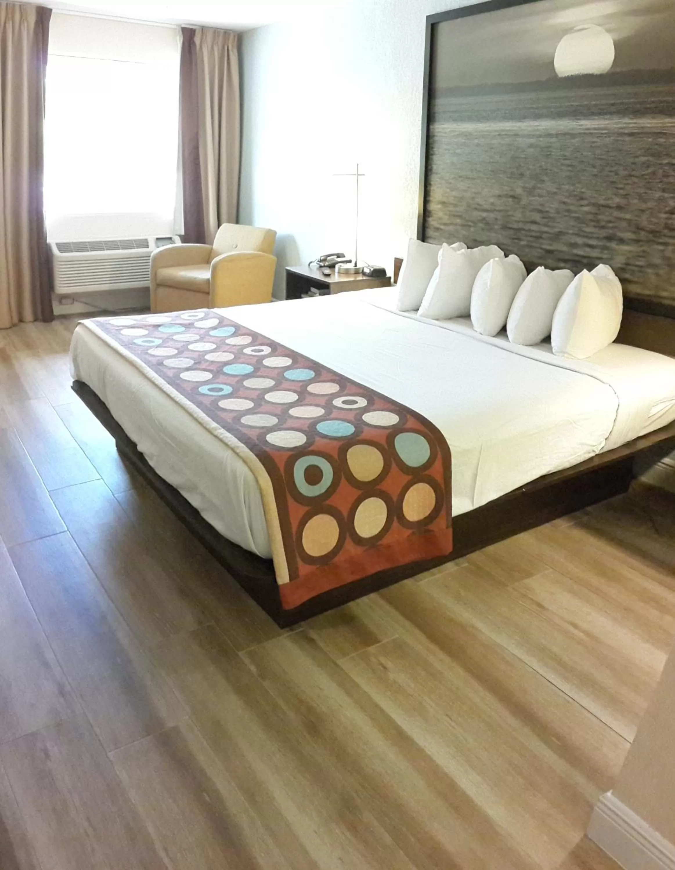 Bedroom, Bed in Super 8 by Wyndham Florida City/Homestead/Everglades