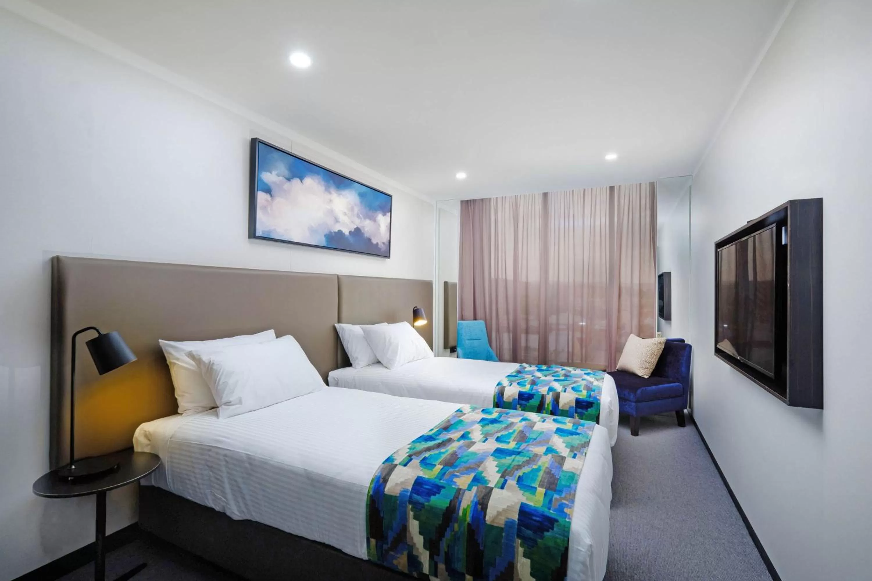 Bedroom, Bed in Mantra Albury