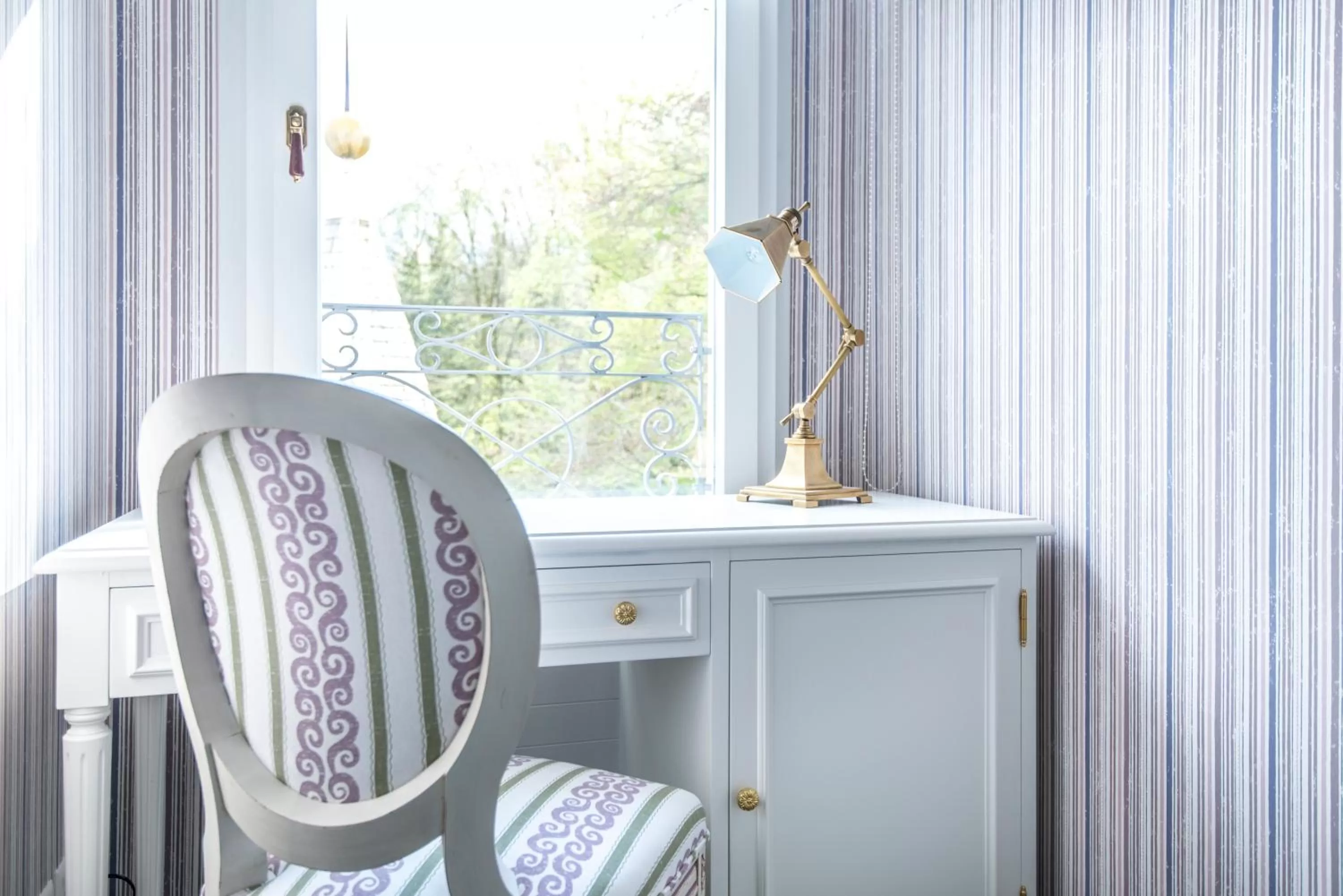 Seating area in Château Gütsch