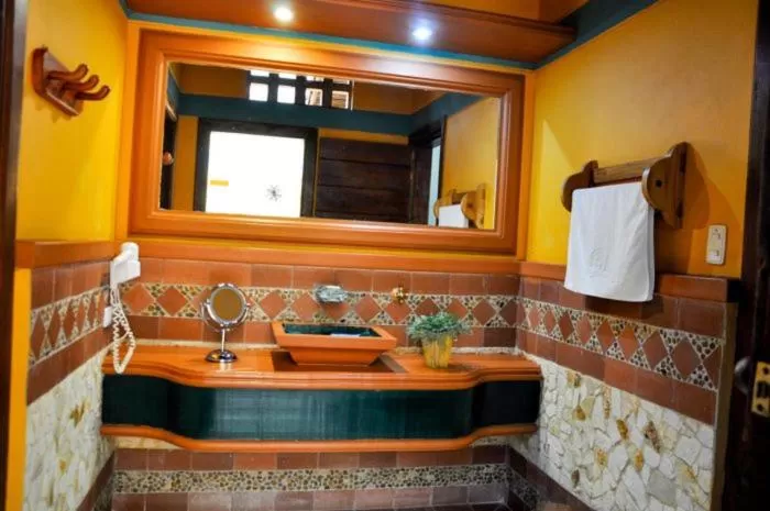 Bathroom in Hotel Portón del Sol