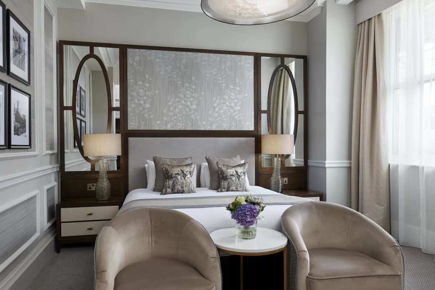 Bedroom in The Midland