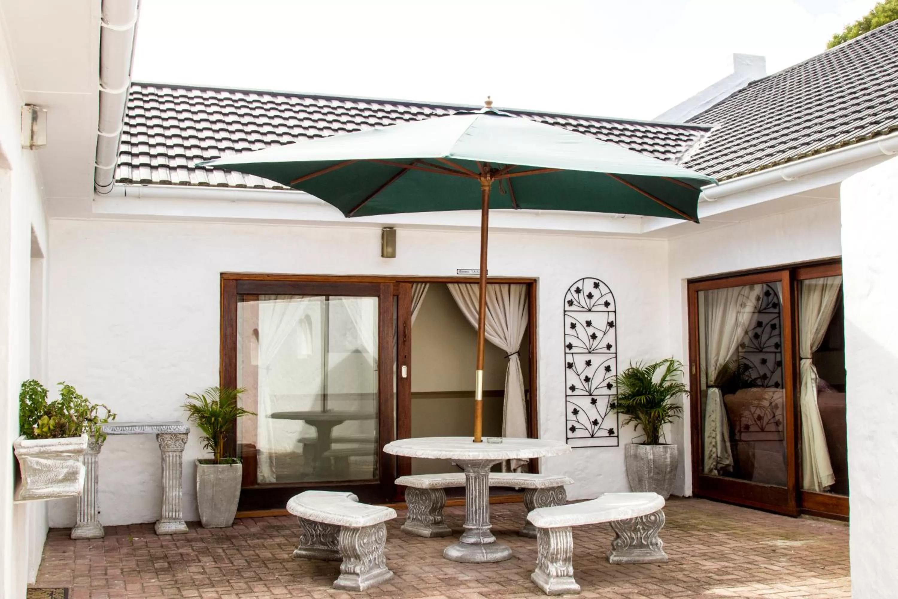 Patio in Victoria Heights B&B