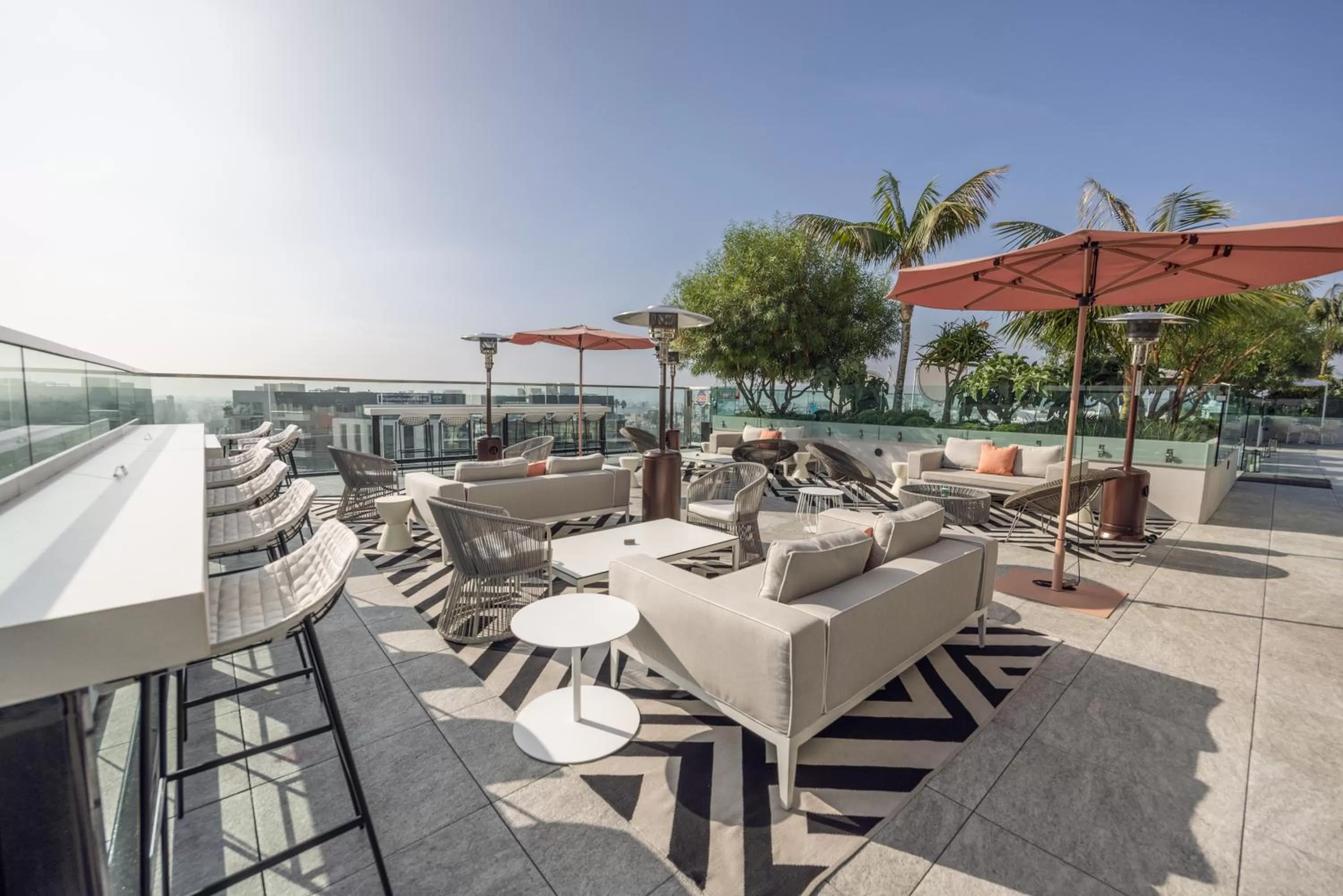 Restaurant/places to eat in The Godfrey Hotel Hollywood