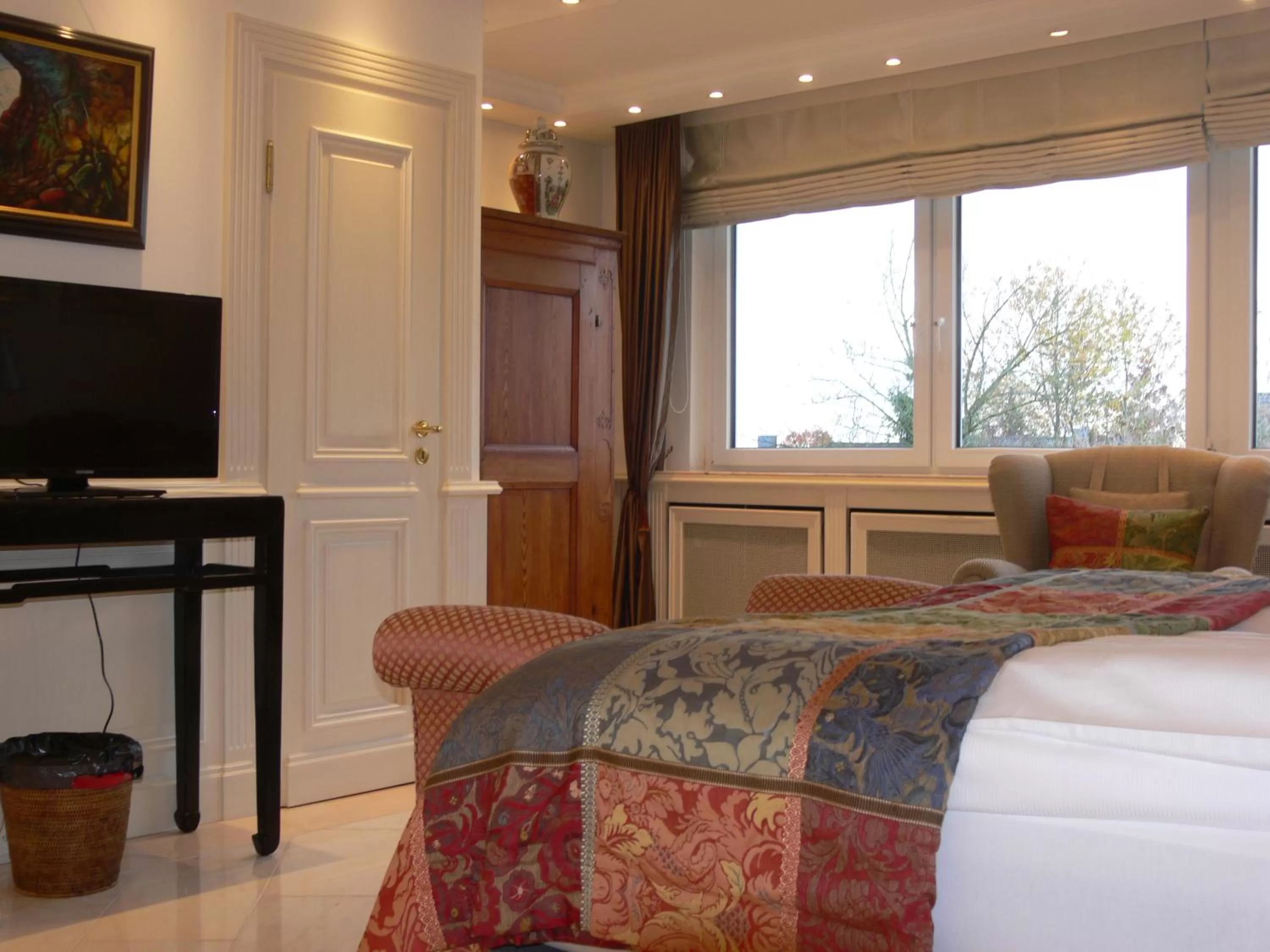 Photo of the whole room, Bed in Die Villa Mettmann