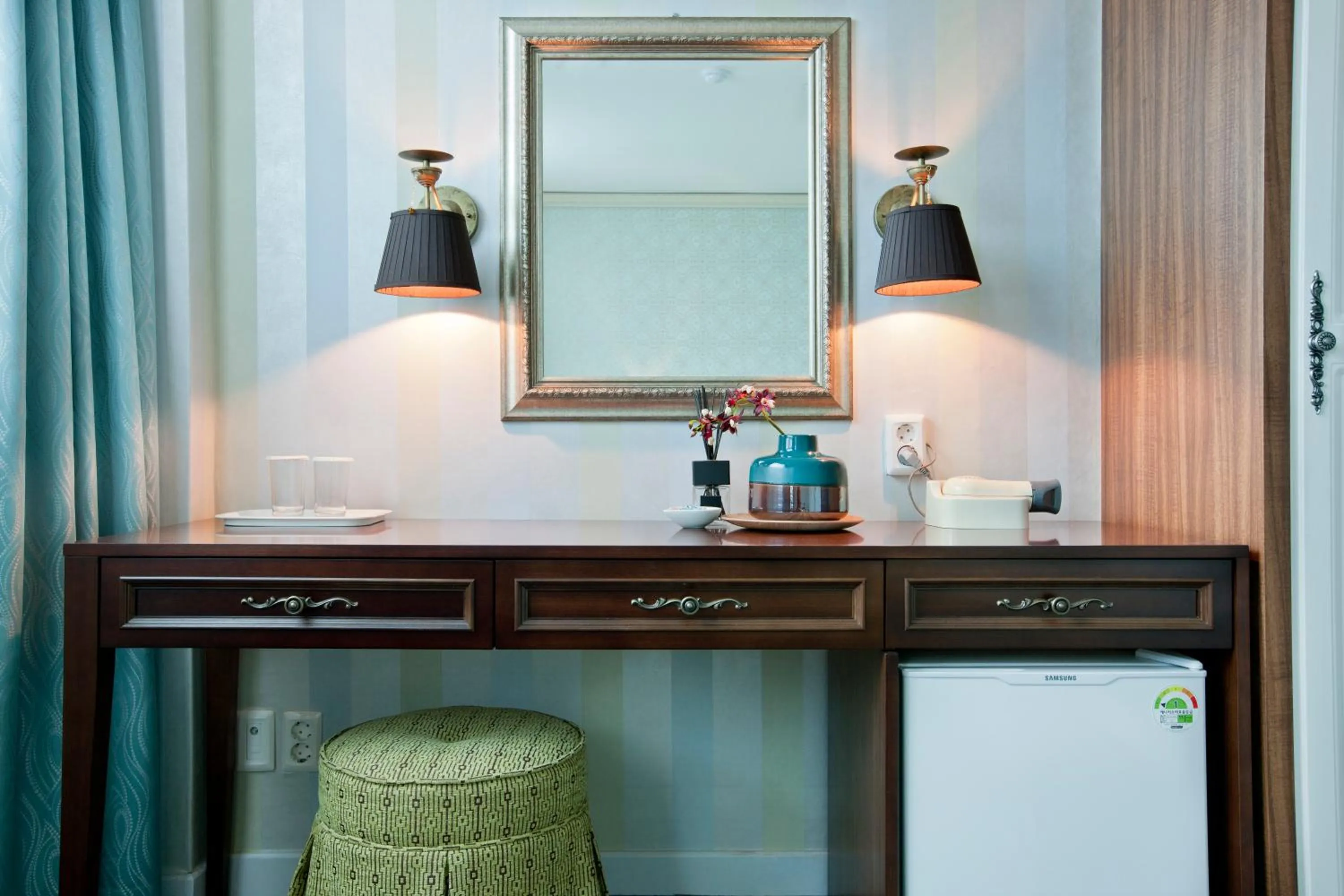 Decorative detail in Central Tourist Hotel