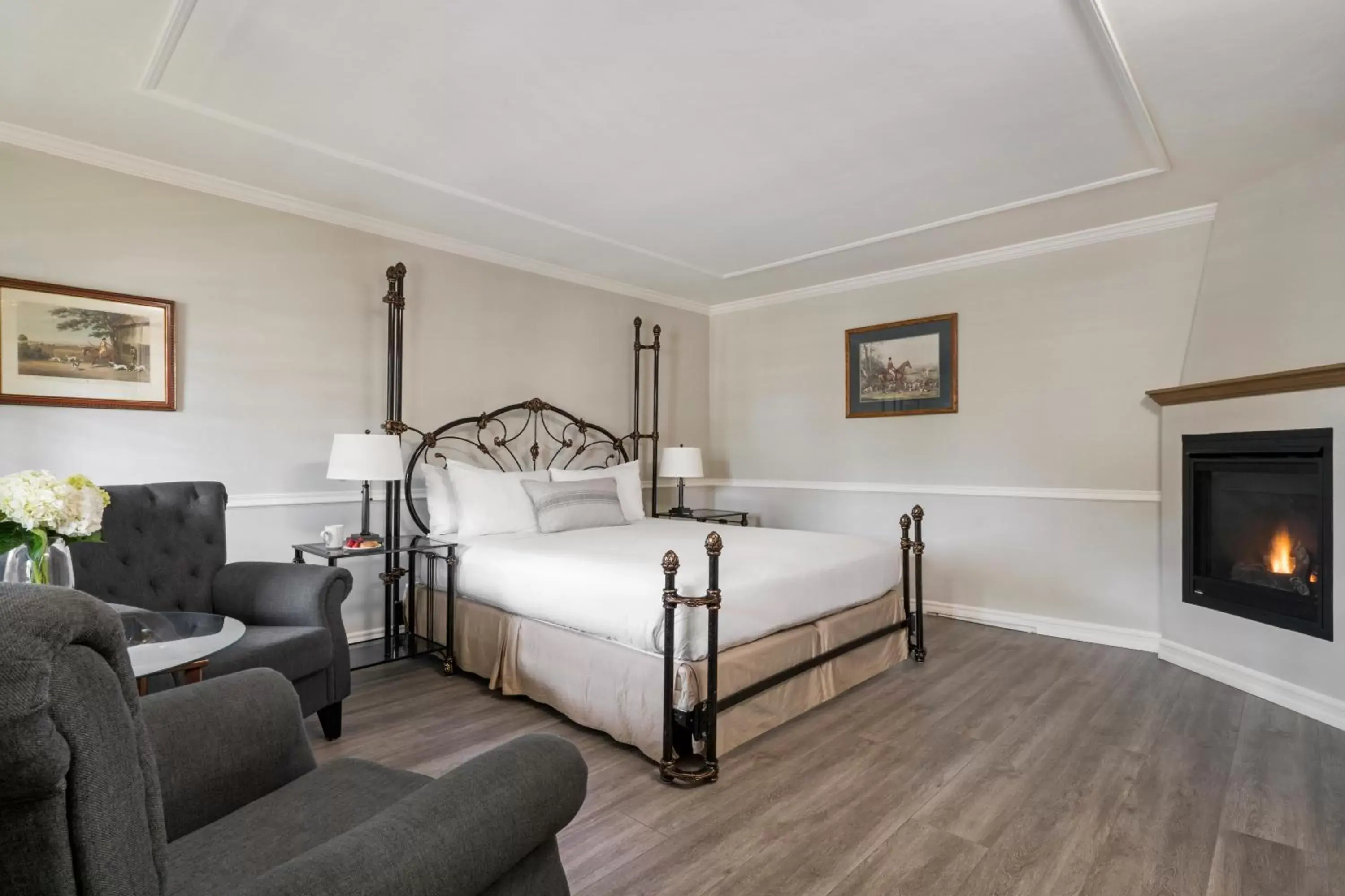 Coachman's Inn, A Four Sisters Inn Coachman's Inn, A Four Sisters Inn