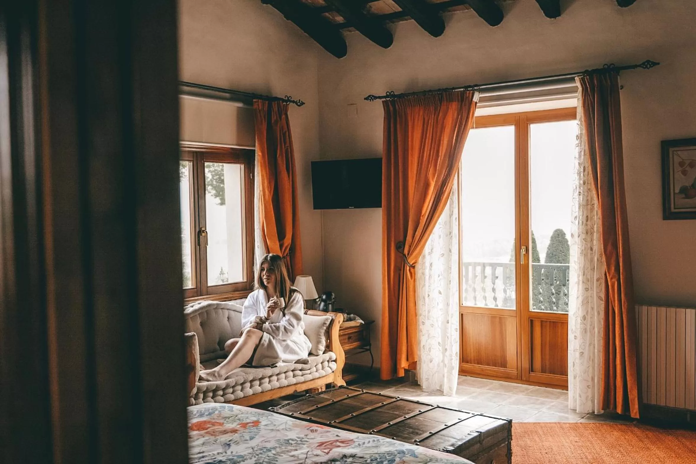 Bed in Eco Hotel con encanto Masía la Mota B&B