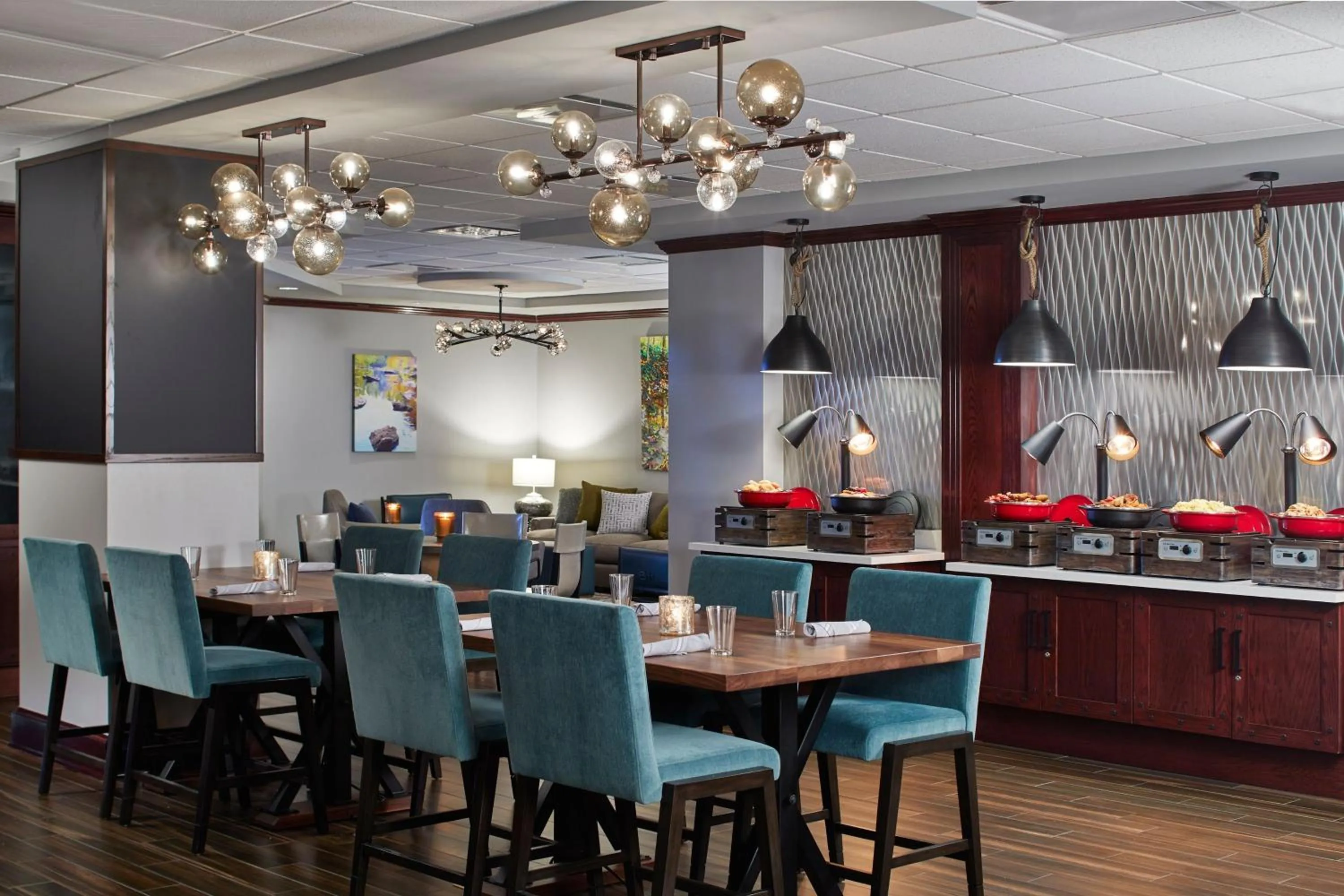 Breakfast in Renaissance Mobile Riverview Plaza Hotel