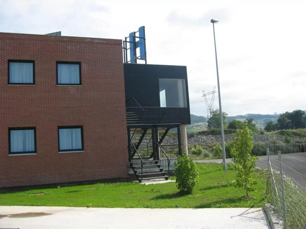 Facade/entrance in Puerta de Santillana