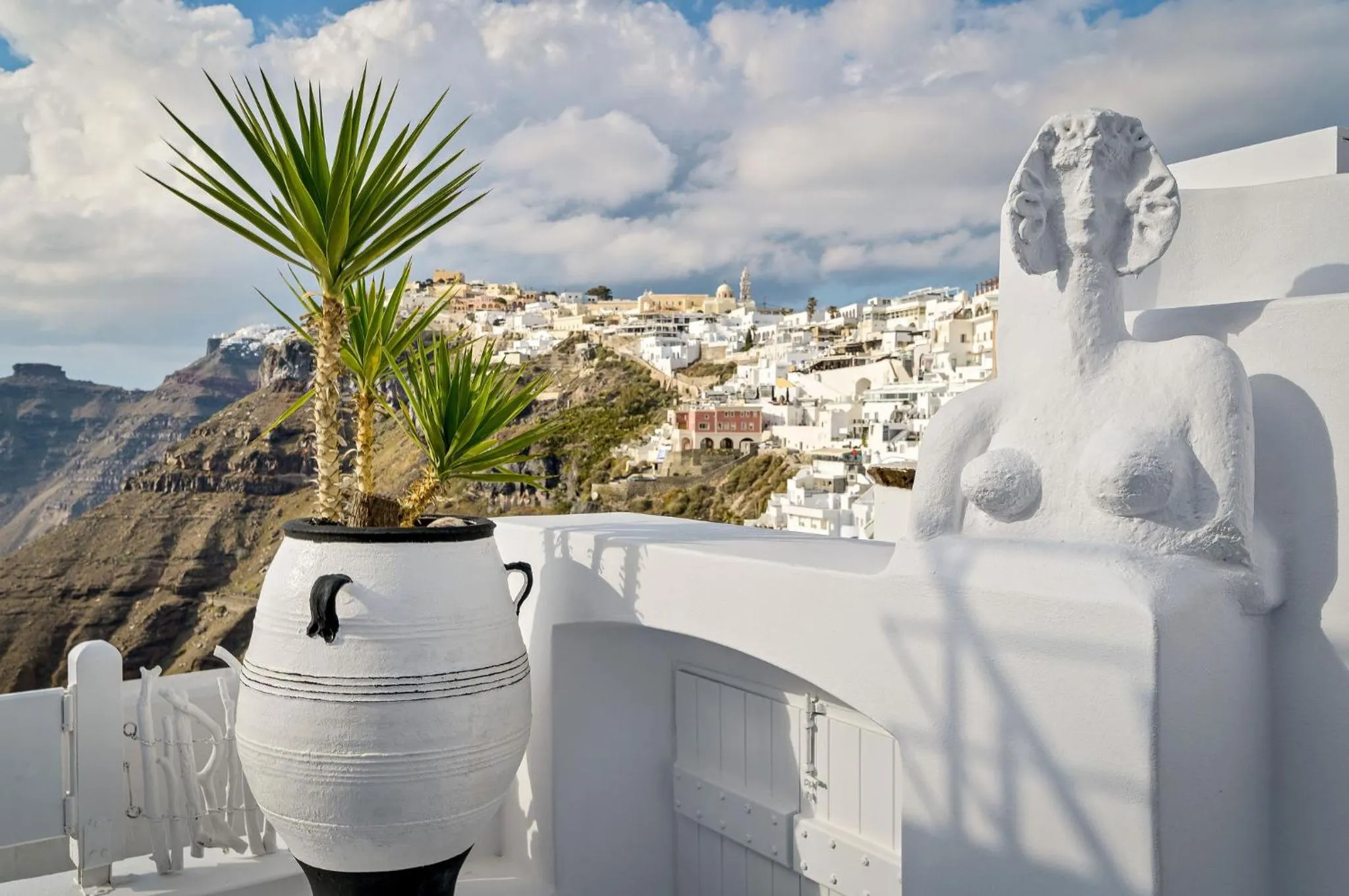 Day in Trieris Villa & Suites