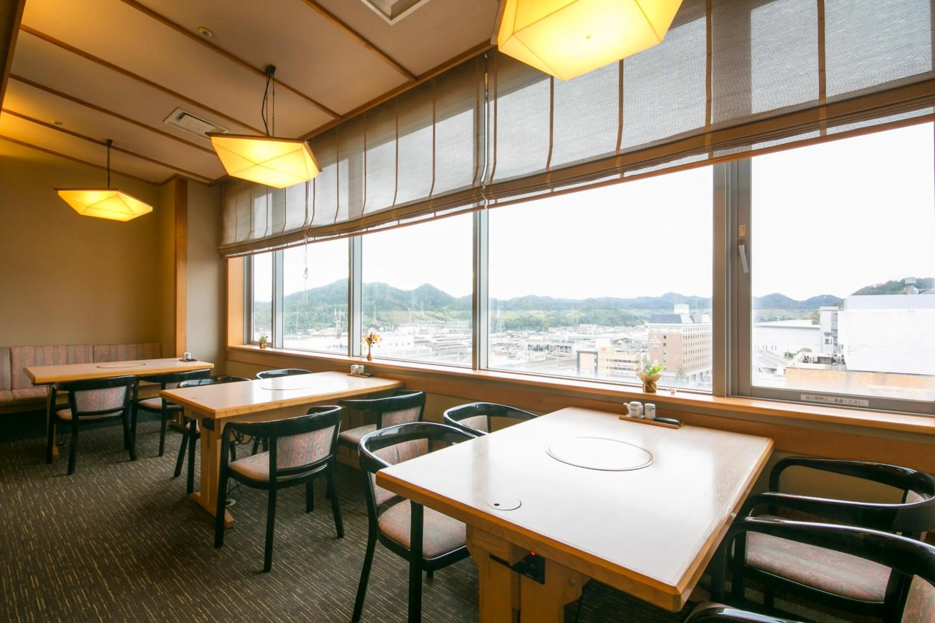 Restaurant/places to eat in Yonago Washington Hotel Plaza
