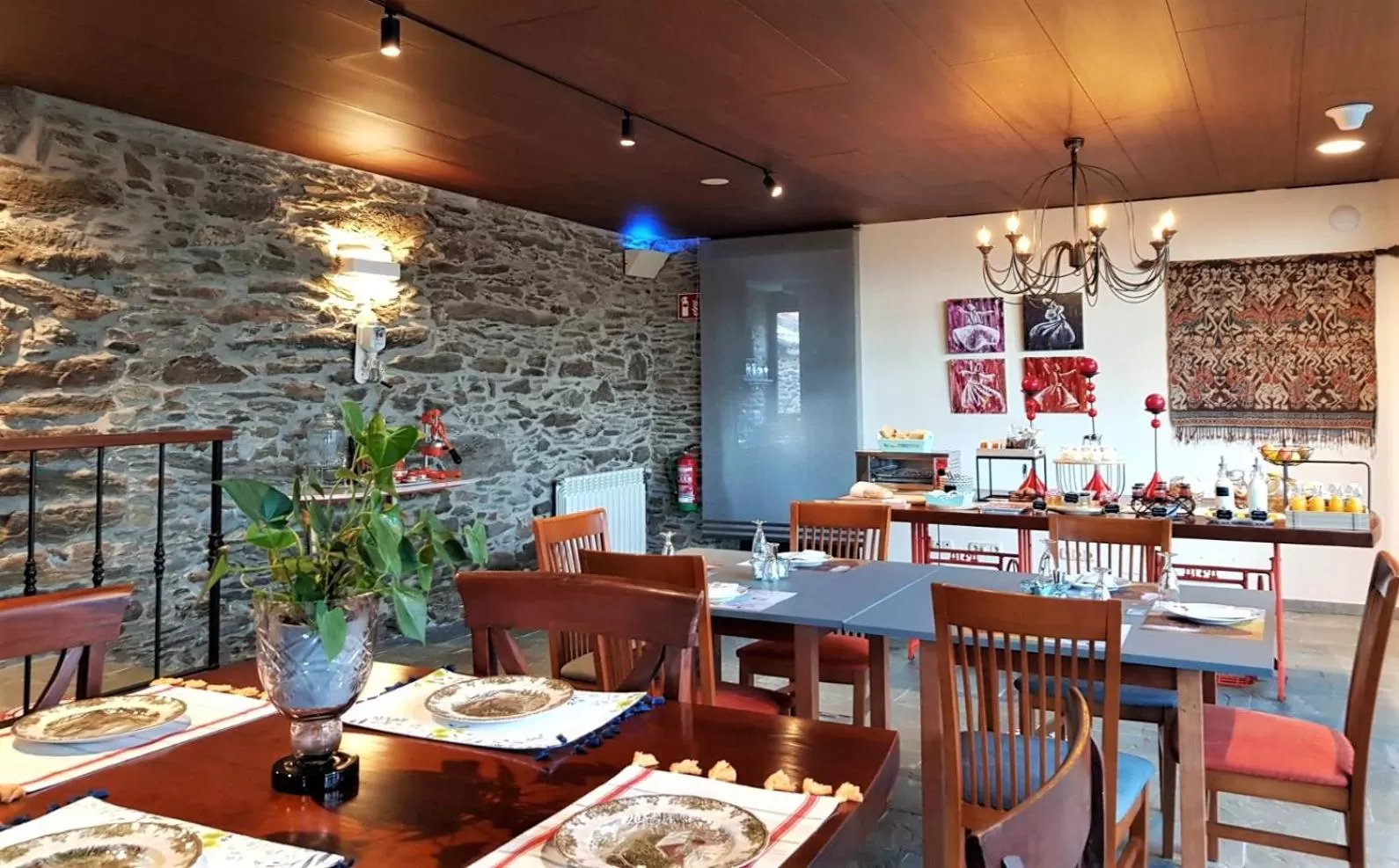 Buffet breakfast in Lar da Mota Boutique Hotel