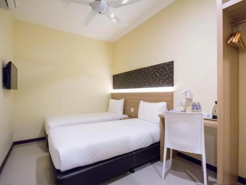 Bedroom, Bed in 118 Hotel Macalister