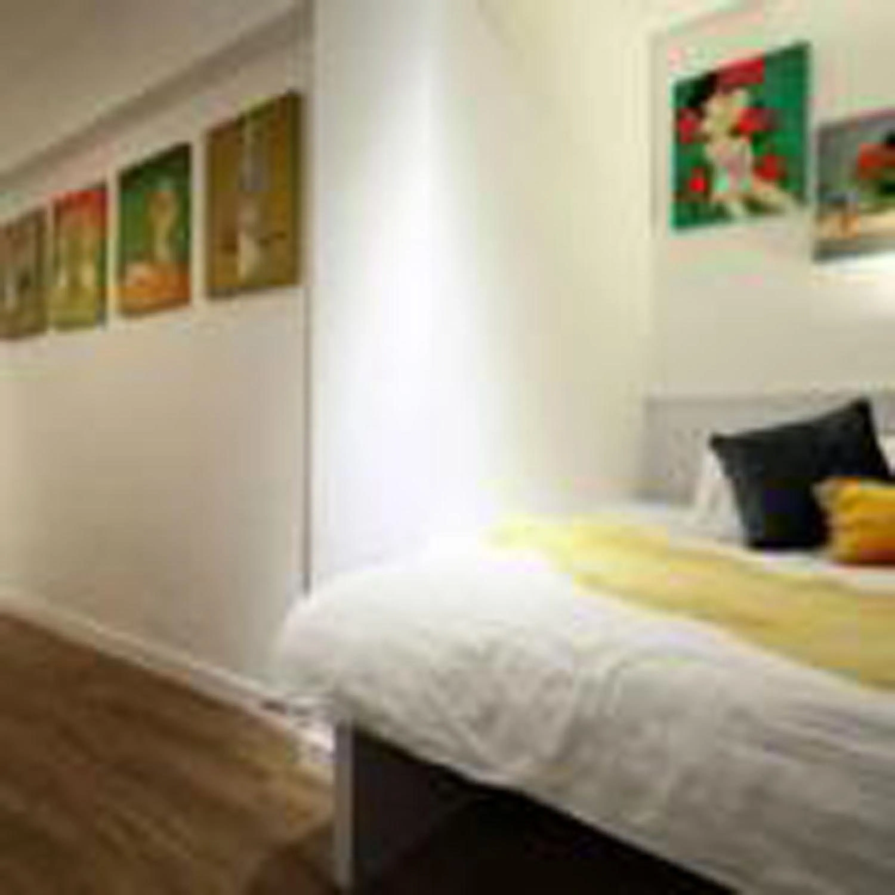 Bedroom, Bed in Apple lnn Causeway Bay