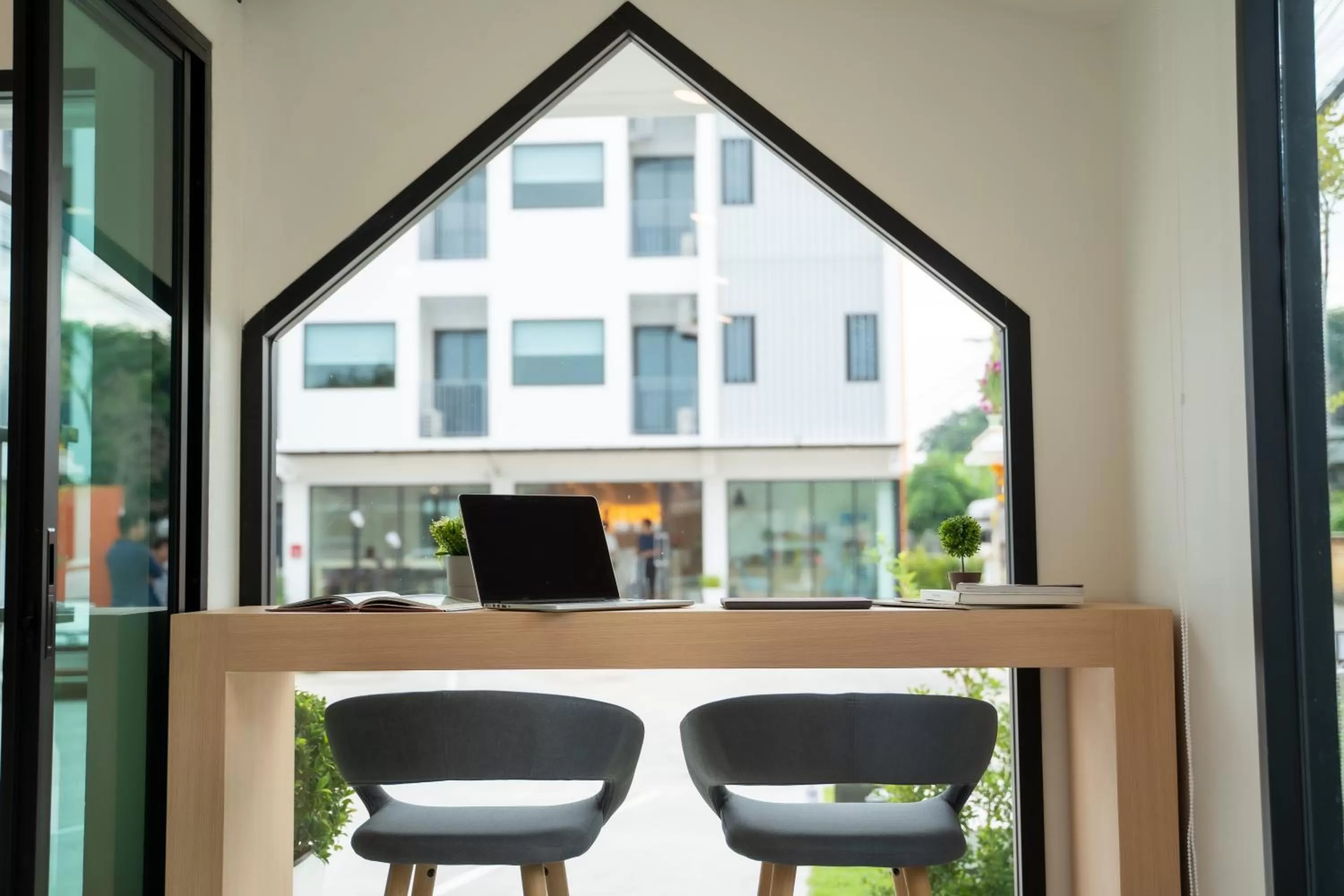 Restaurant/places to eat in Meesuk ChiangRai Hotel, SHA Certified