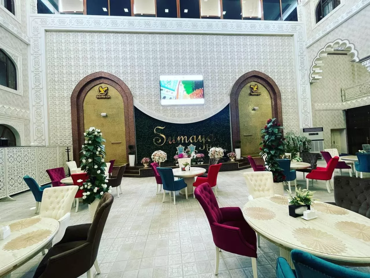 Restaurant/Places to Eat in Sumaya Hotel