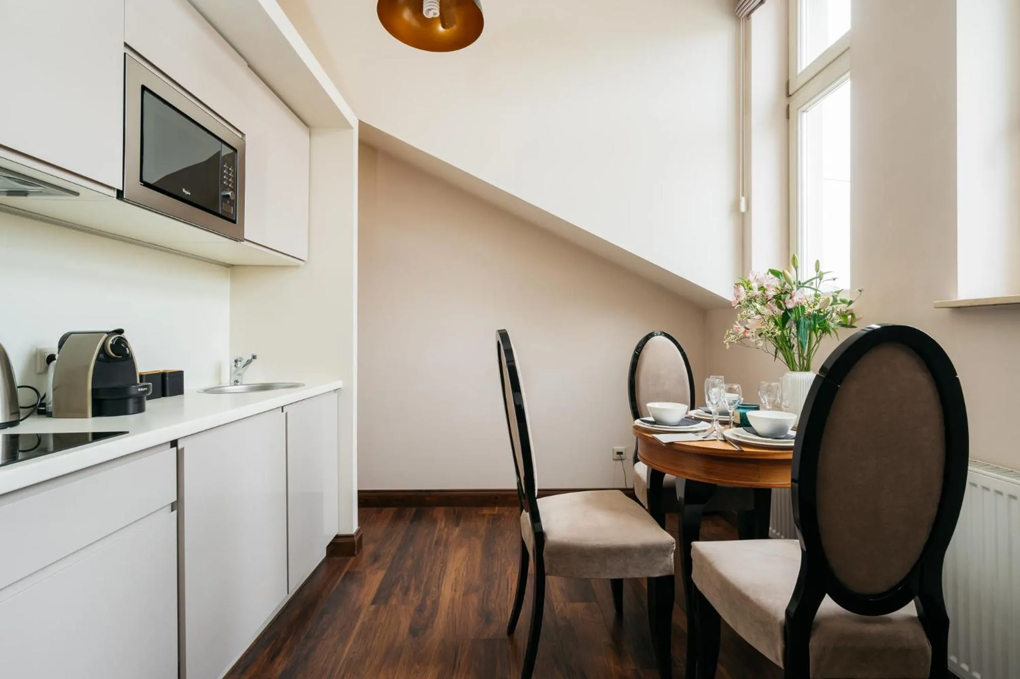 Kitchen or kitchenette in Topolowa Residence - LoftAffair Collection