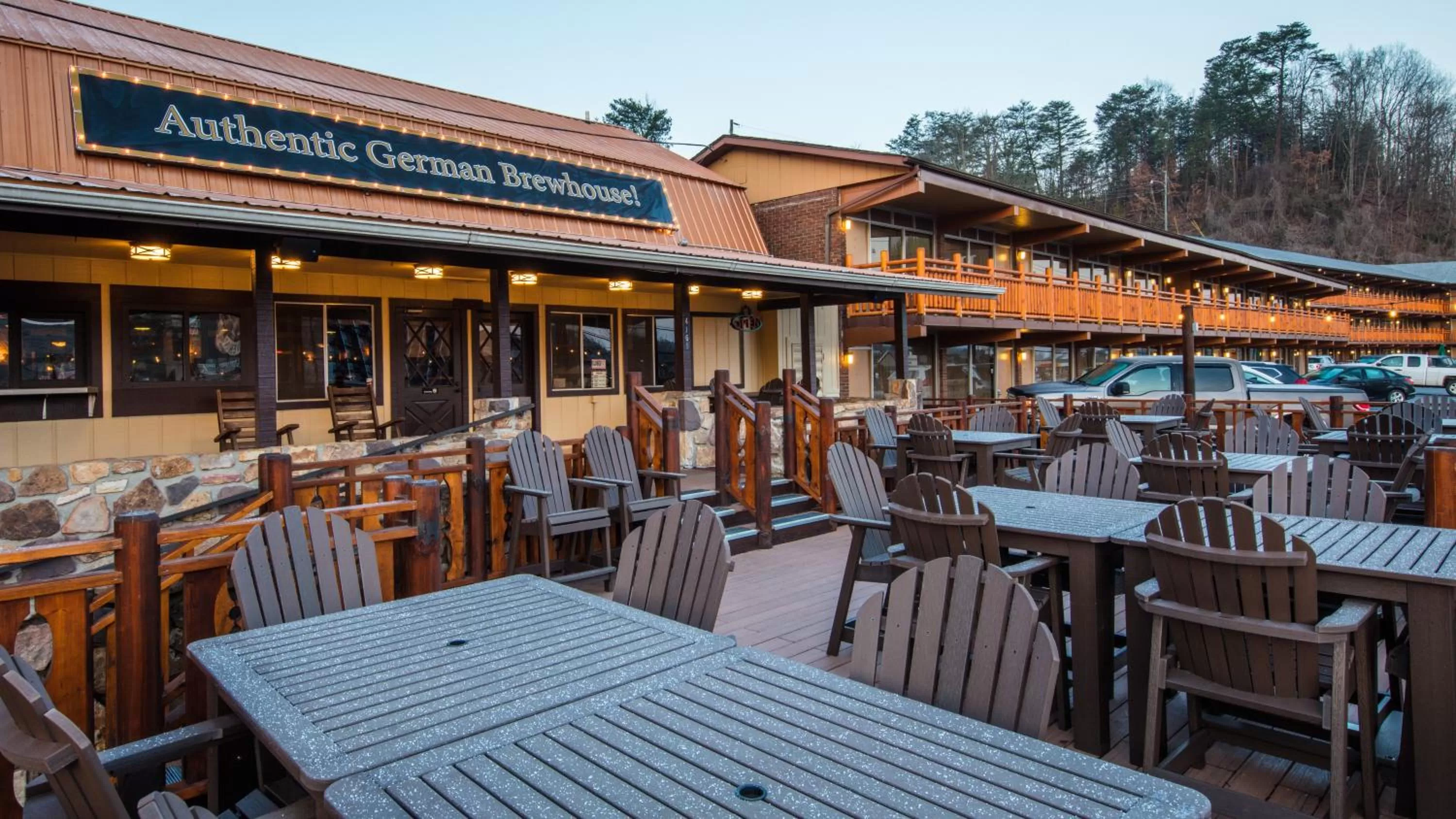 Restaurant/places to eat in Wild Bear Inn