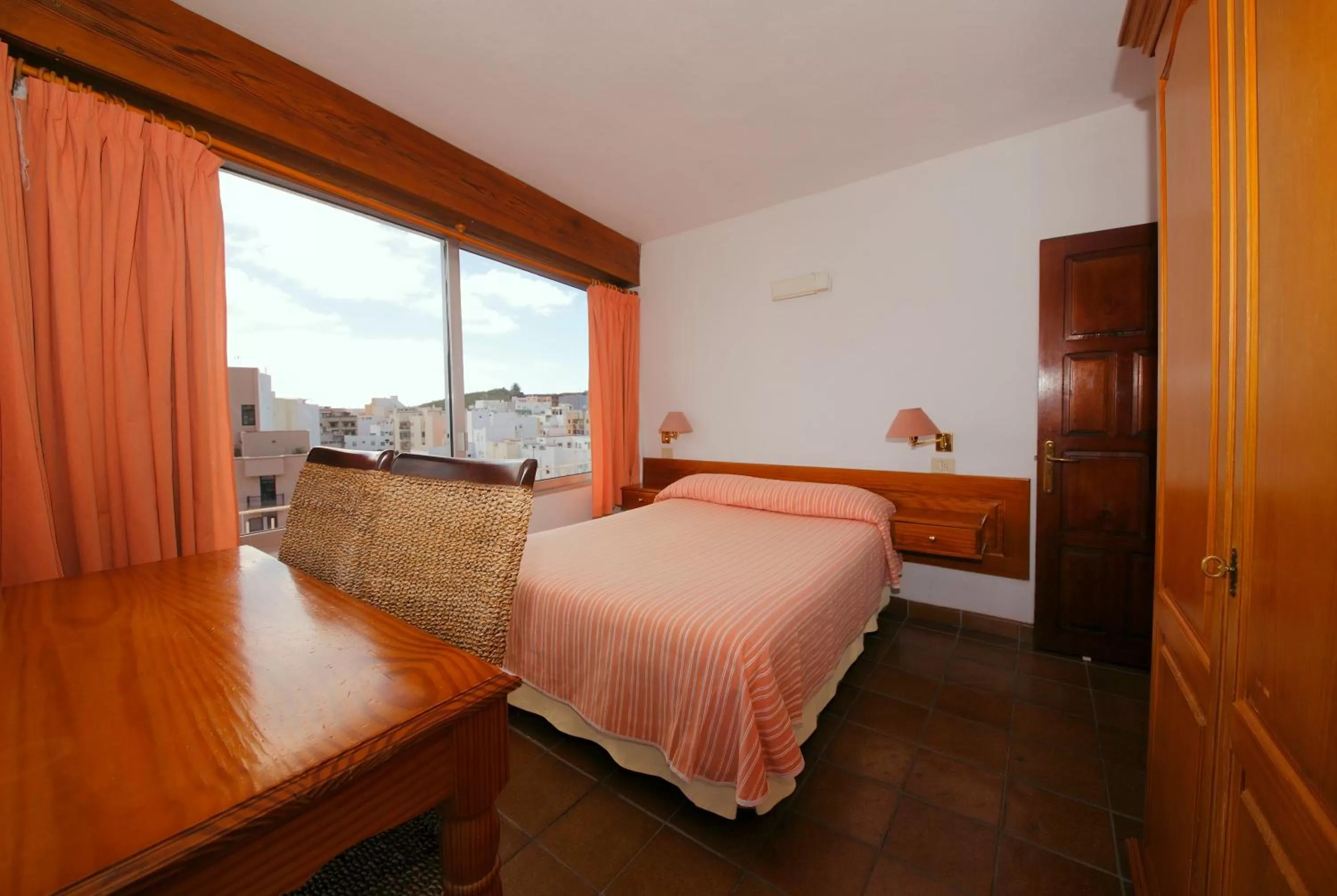 Double Room in Hotel Edén