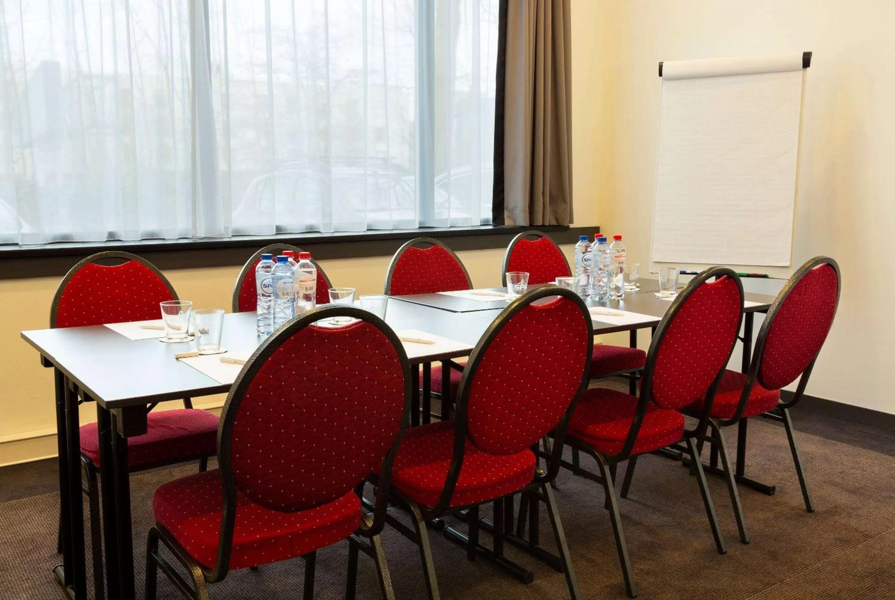 Meeting/conference room, Restaurant/Places to Eat in Hotel Ramada Brussels Woluwe