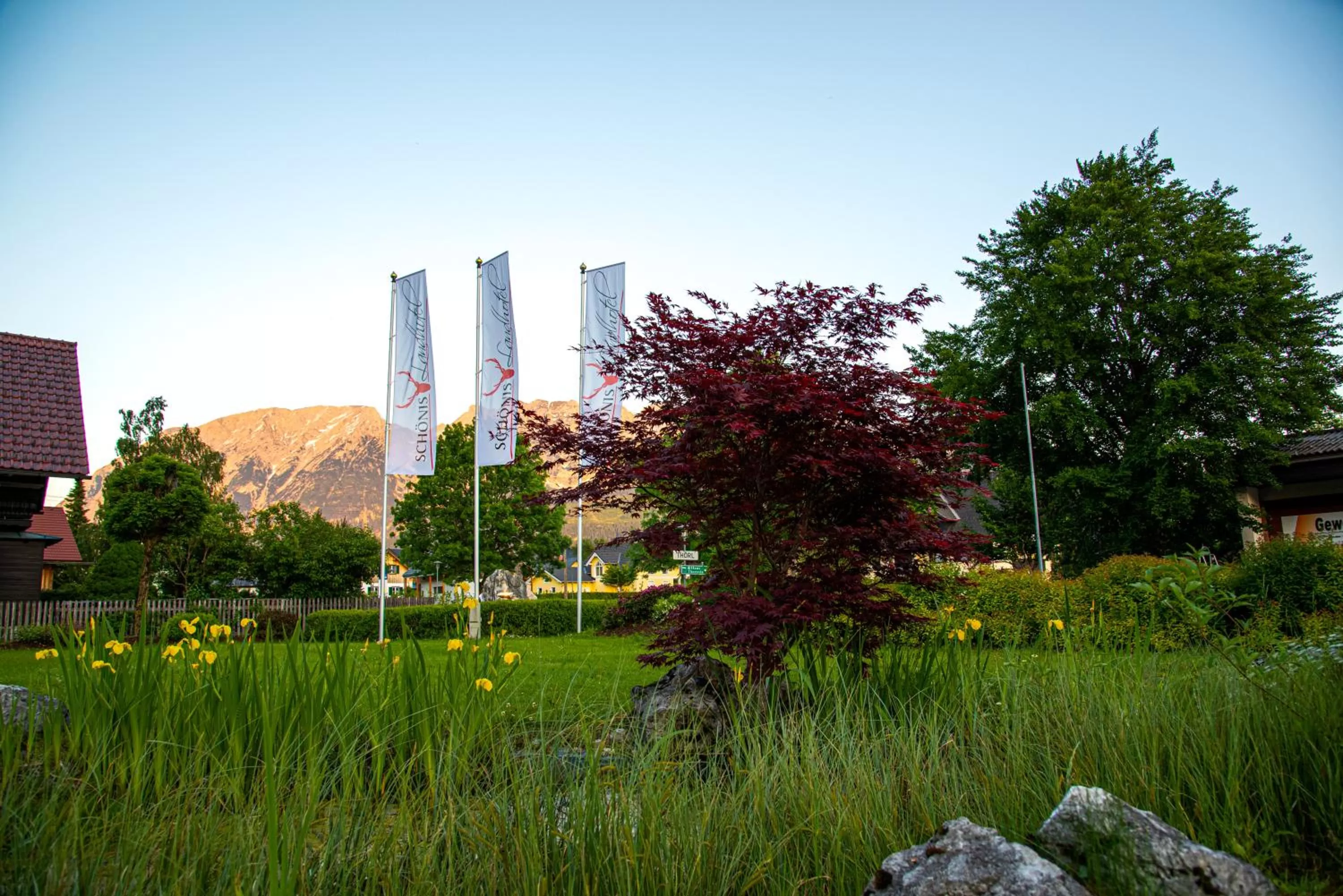 Garden in SCHÖNIS-Landhotel