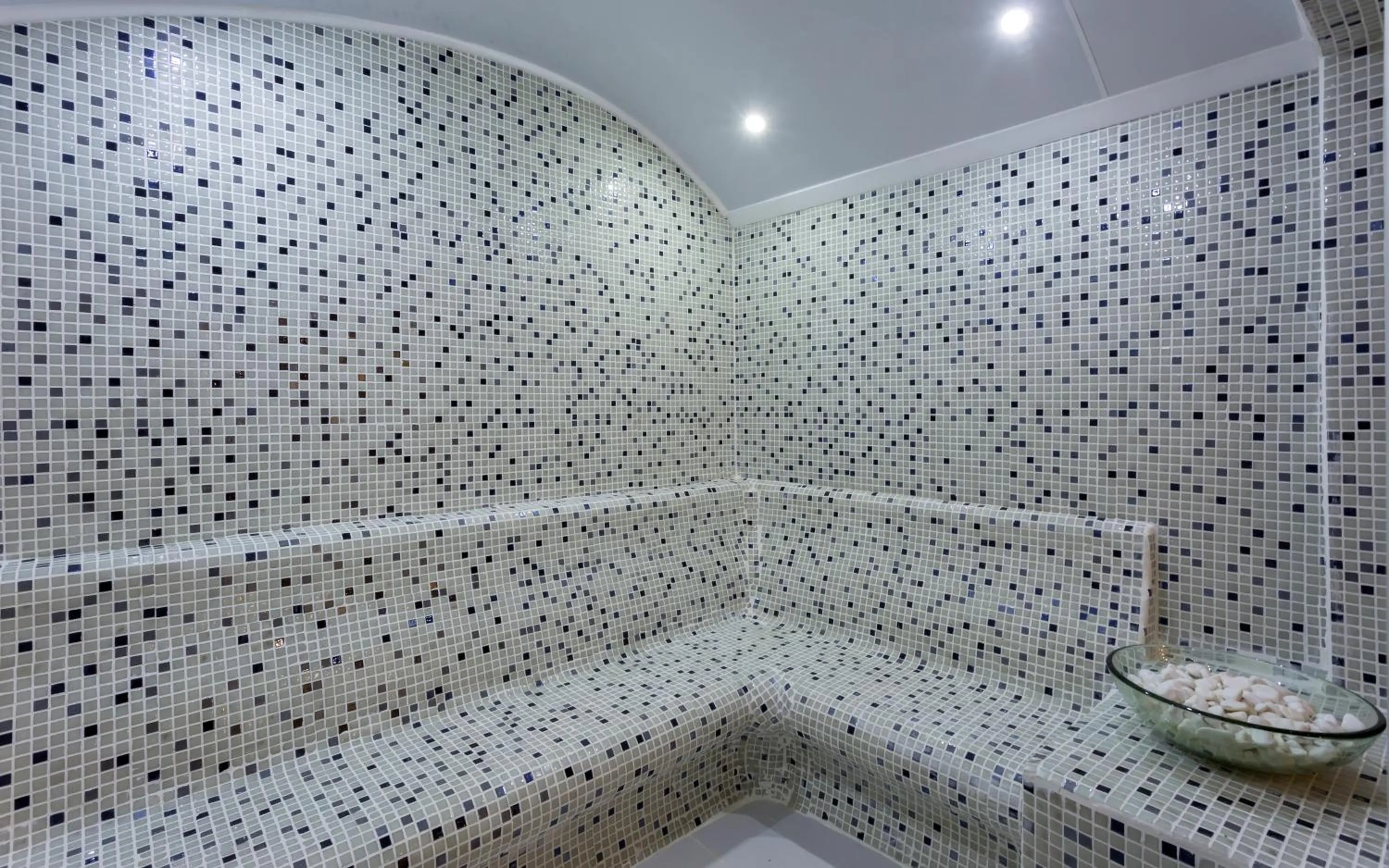 Sauna in Wise Hotel & Spa - Adults Only