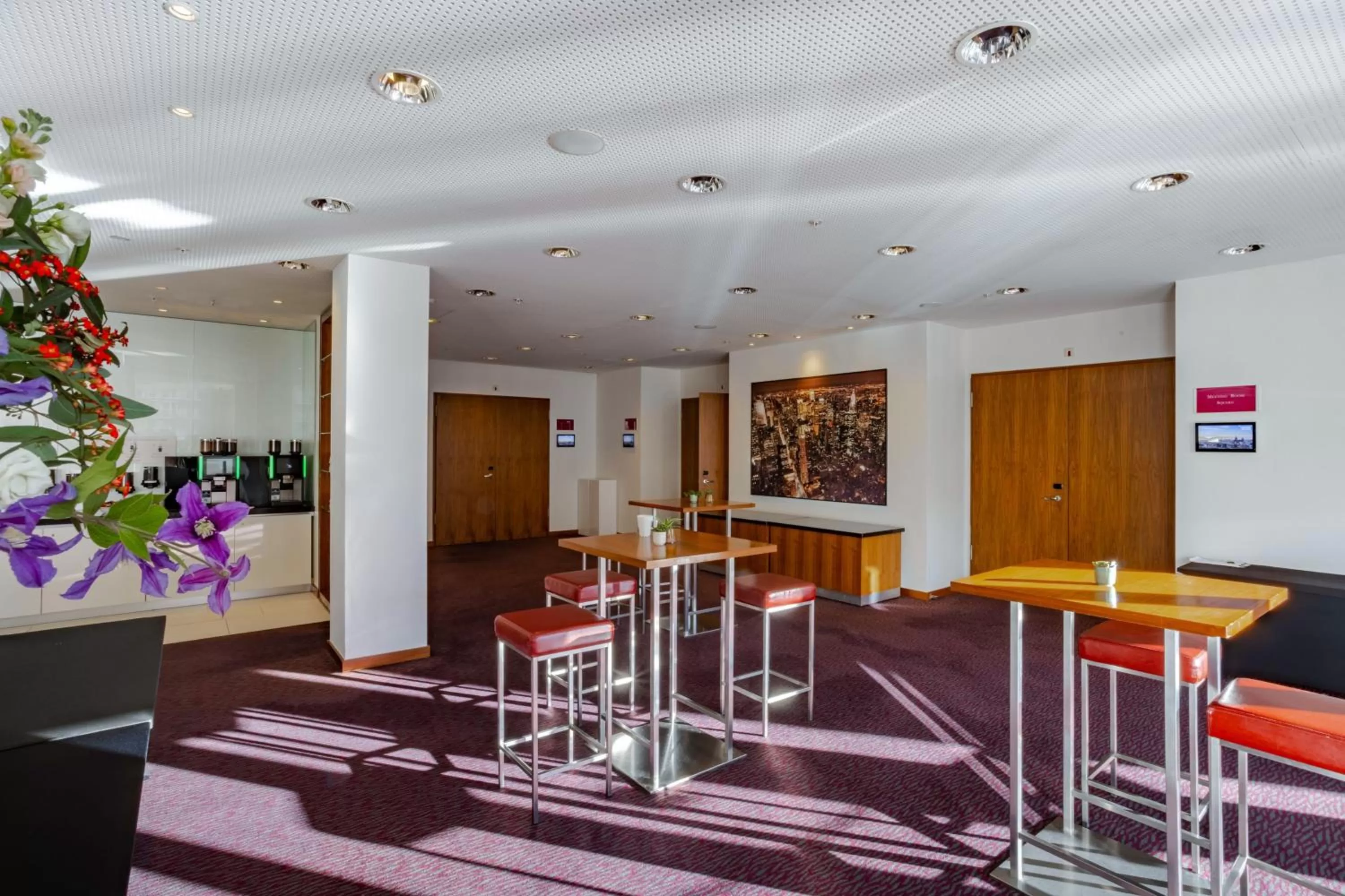 Meeting/conference room in Crowne Plaza Amsterdam - South by IHG