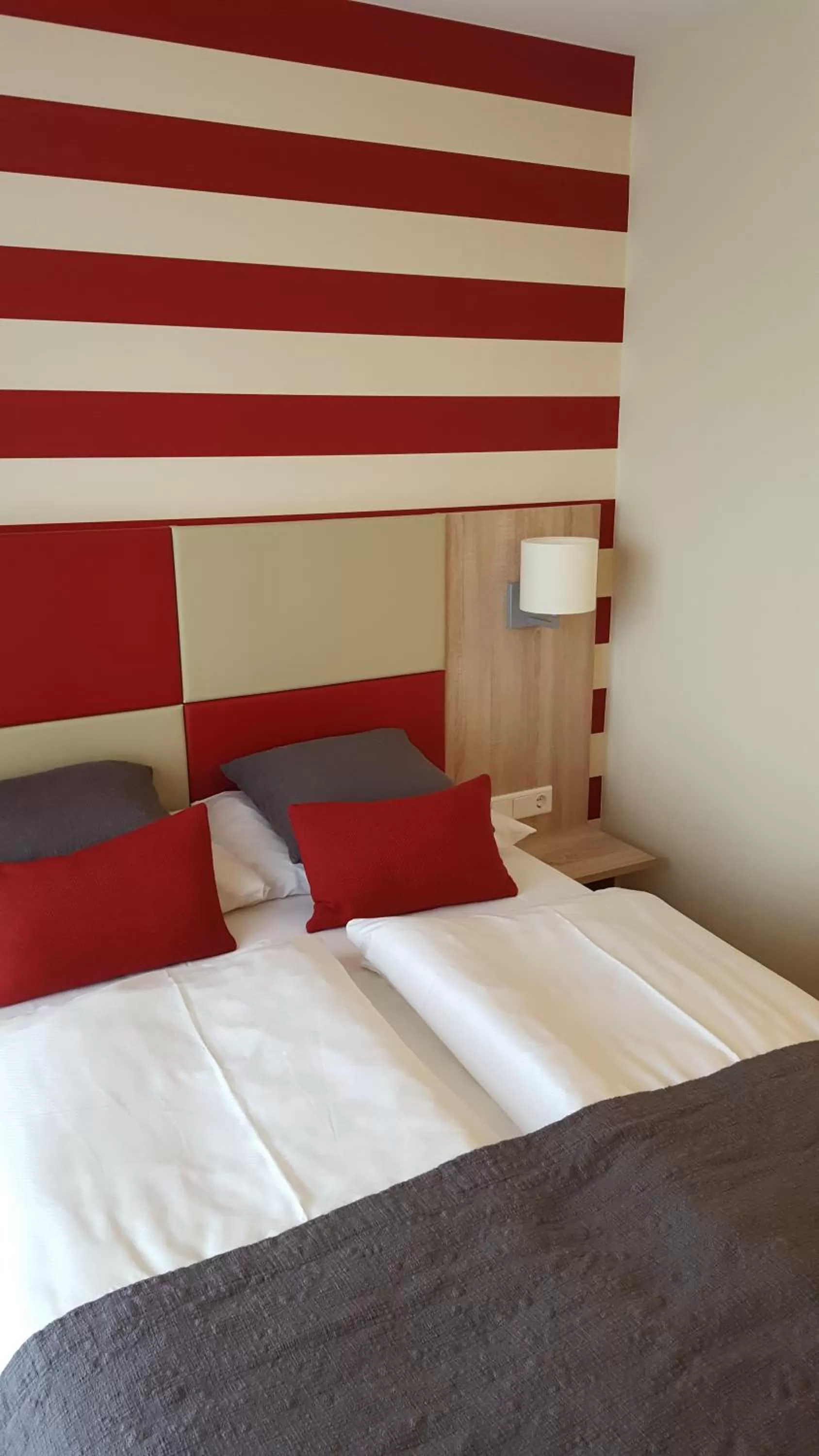 Bed in Hotel Deichgraf