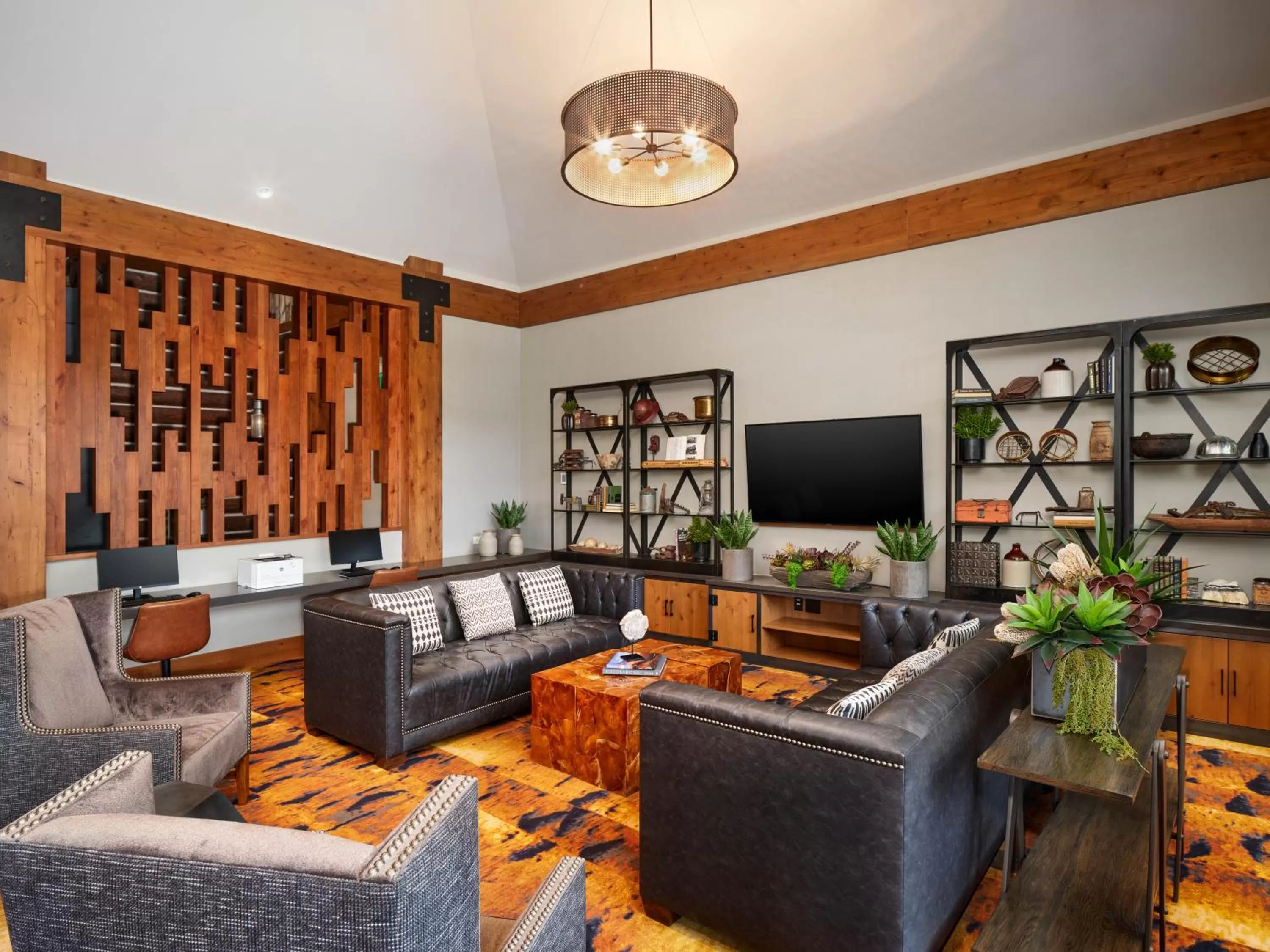 Communal lounge/ TV room in Hyatt Vacation Club at The Ranahan