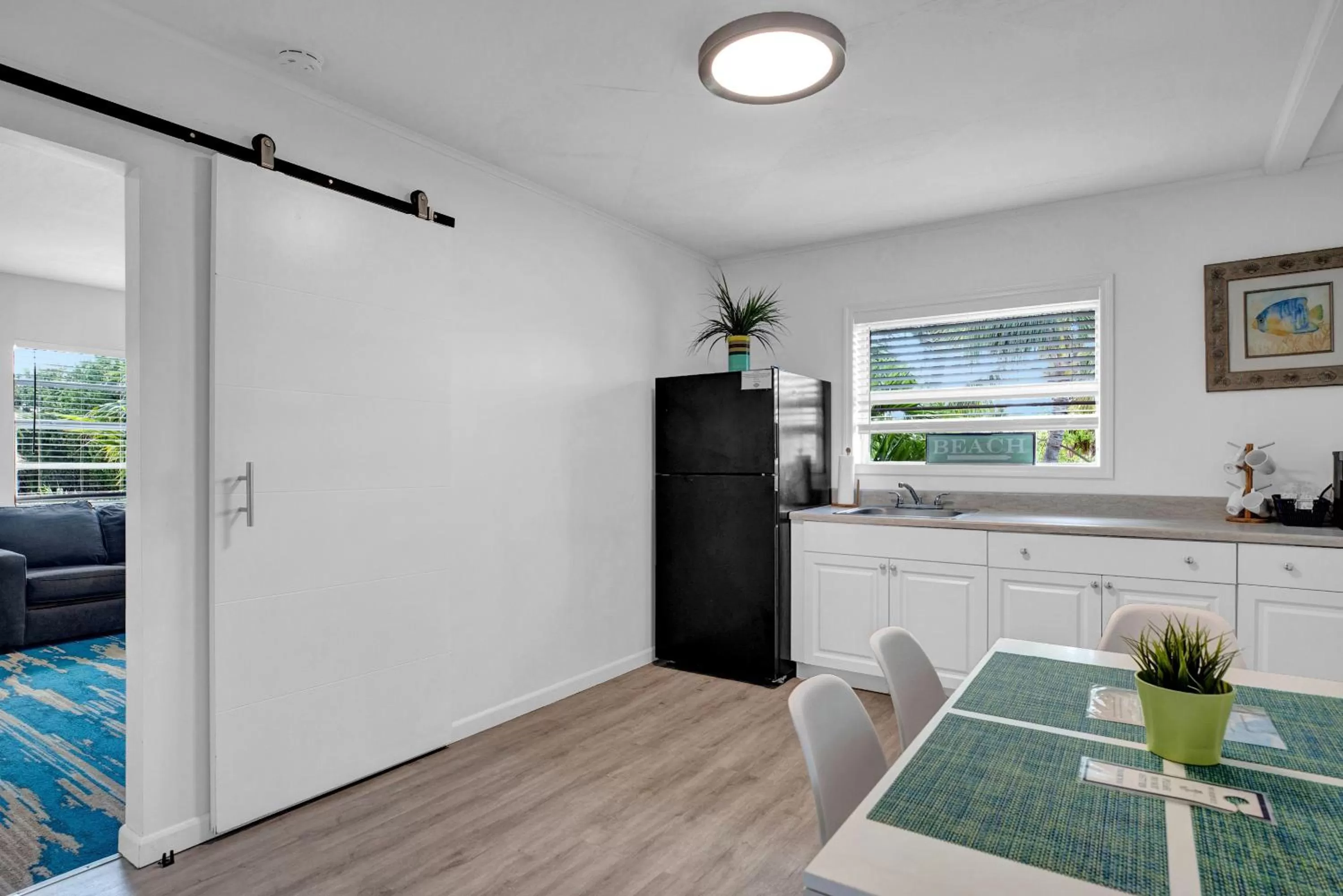 kitchen in Seascape Resort & Marina