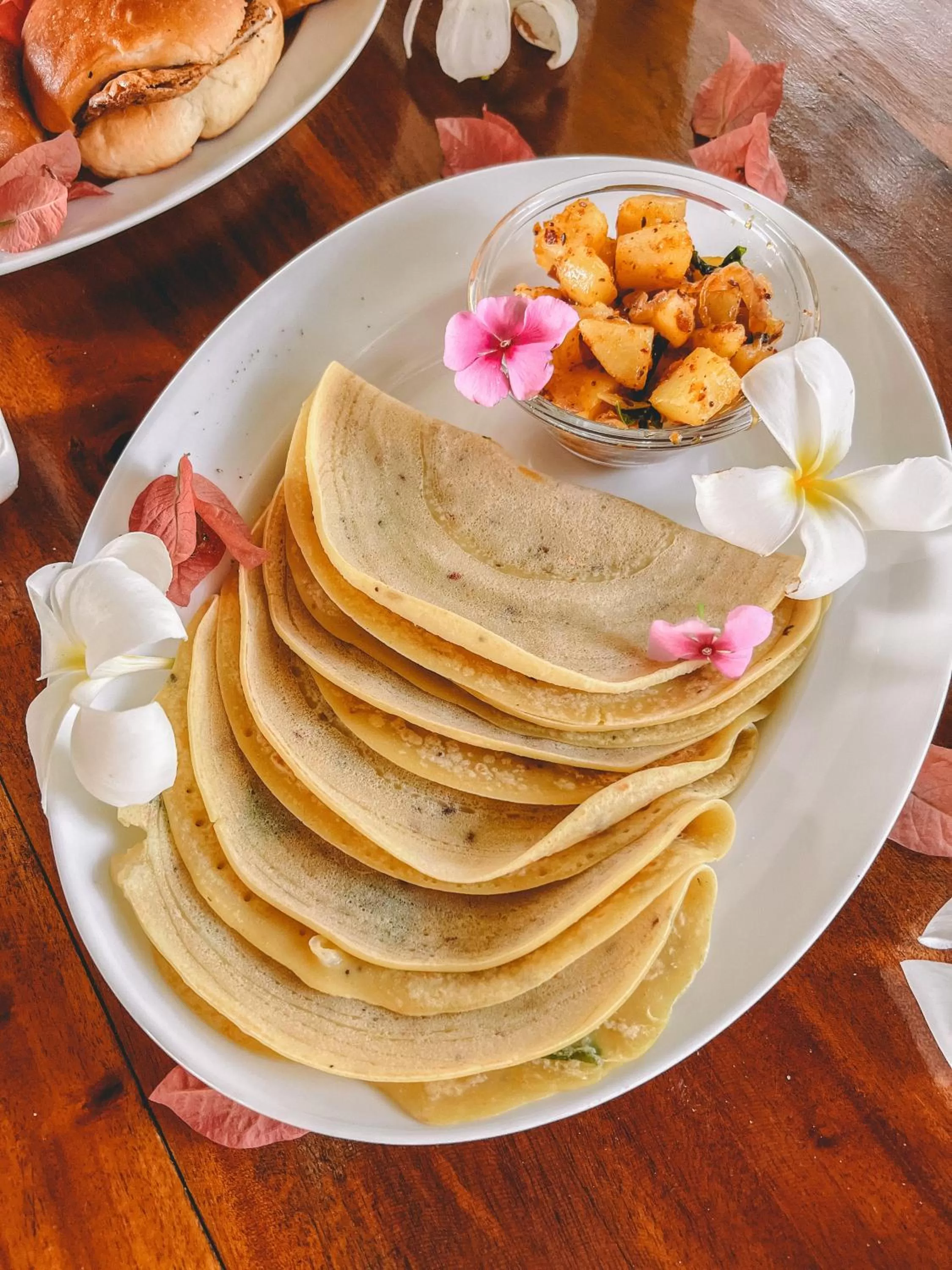 Food and drinks, Food in 108 Palms Beach Resort