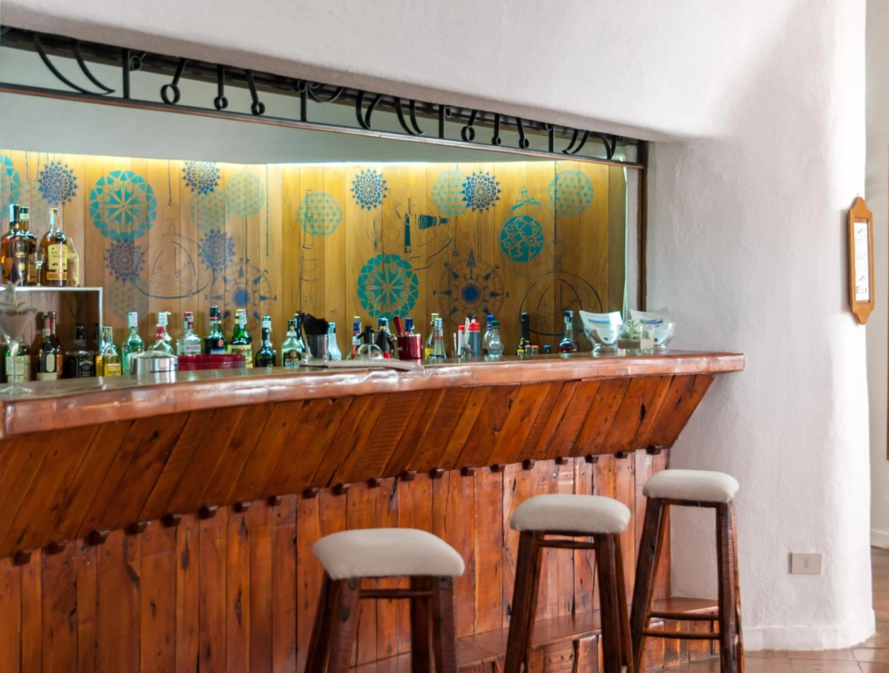 Lounge or bar in Hotel Luci di la Muntagna