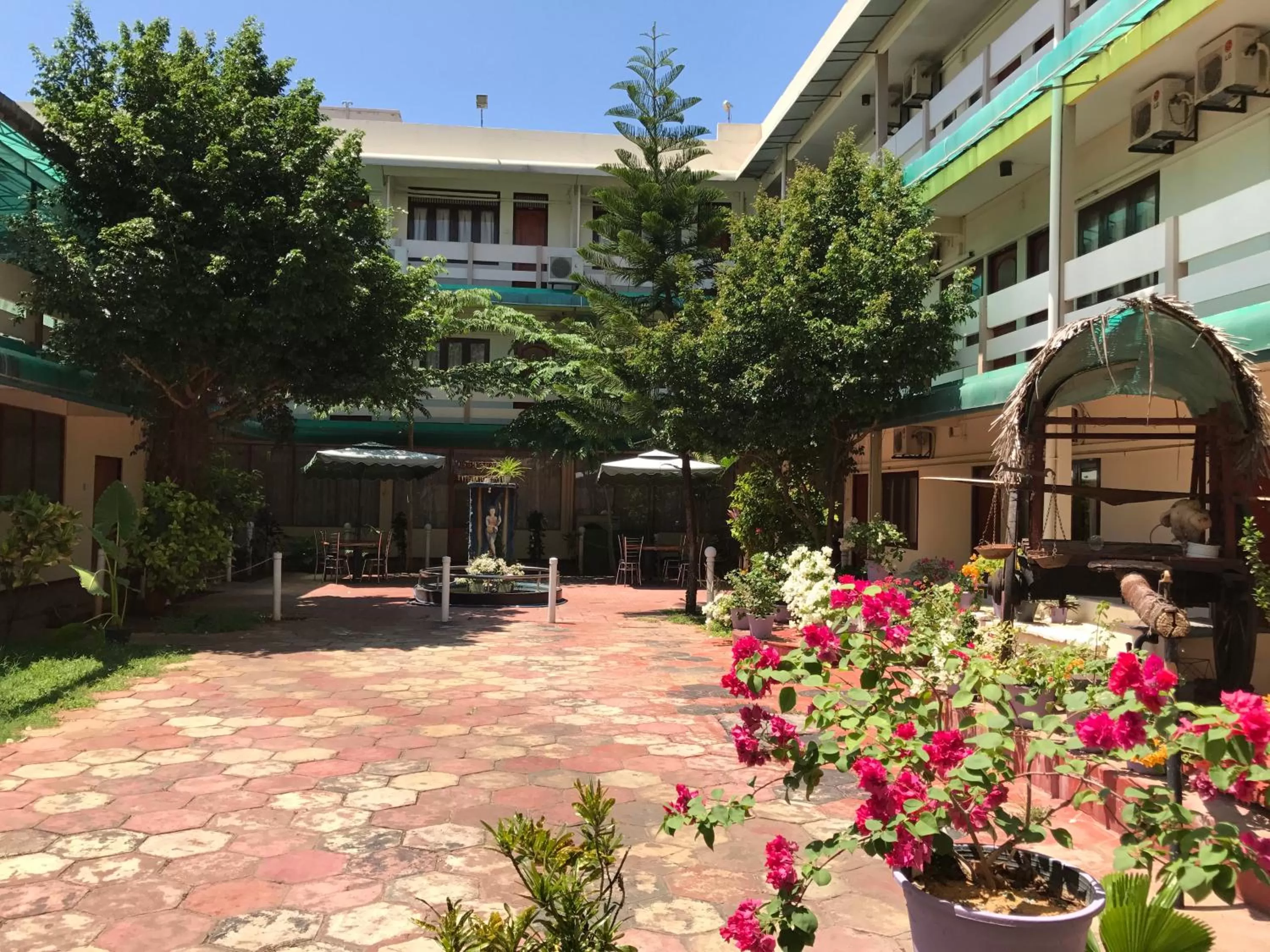 Garden view in Gnaanams Hotel and Restaurant