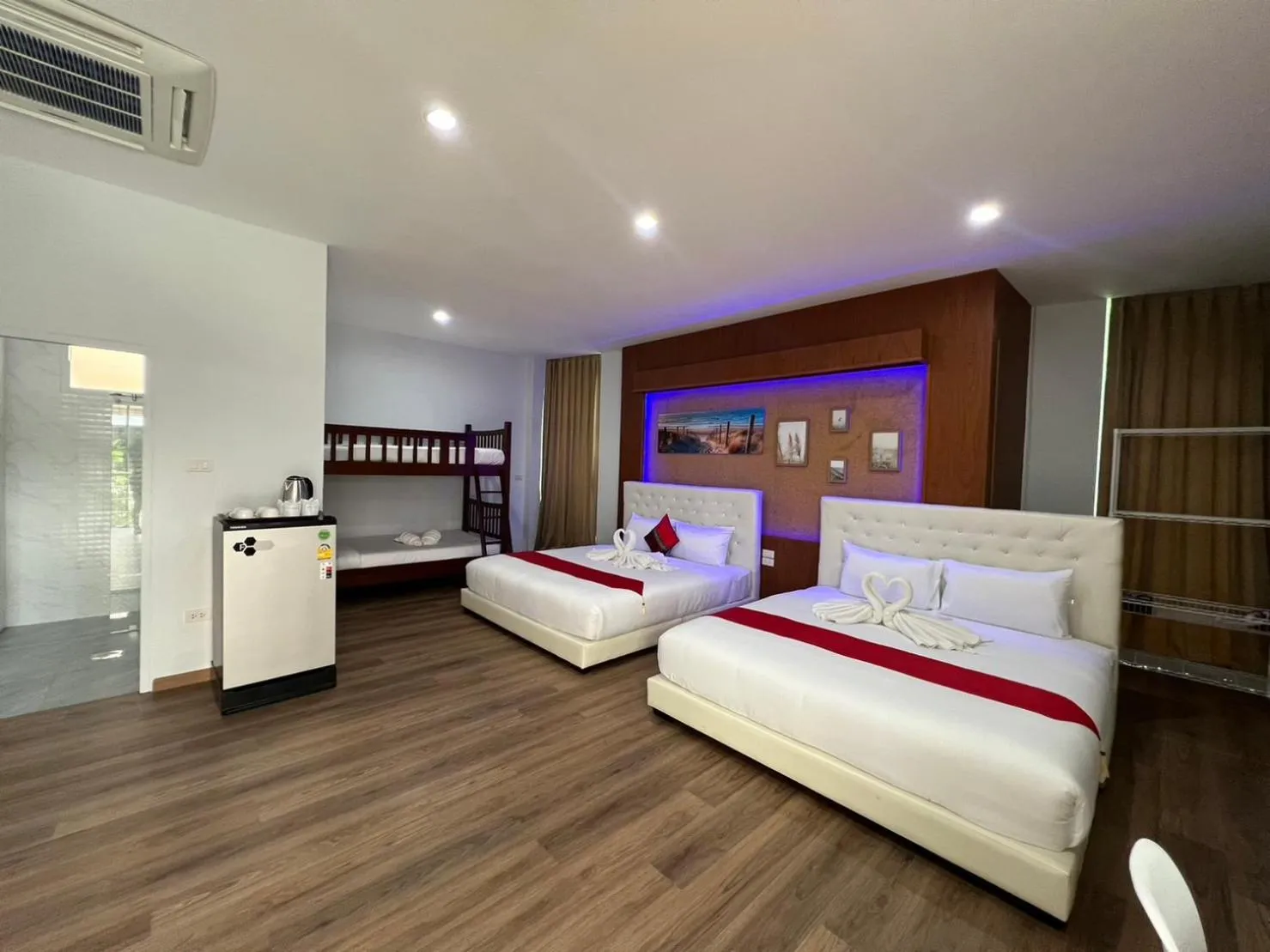 Bed in River Grand Hotel