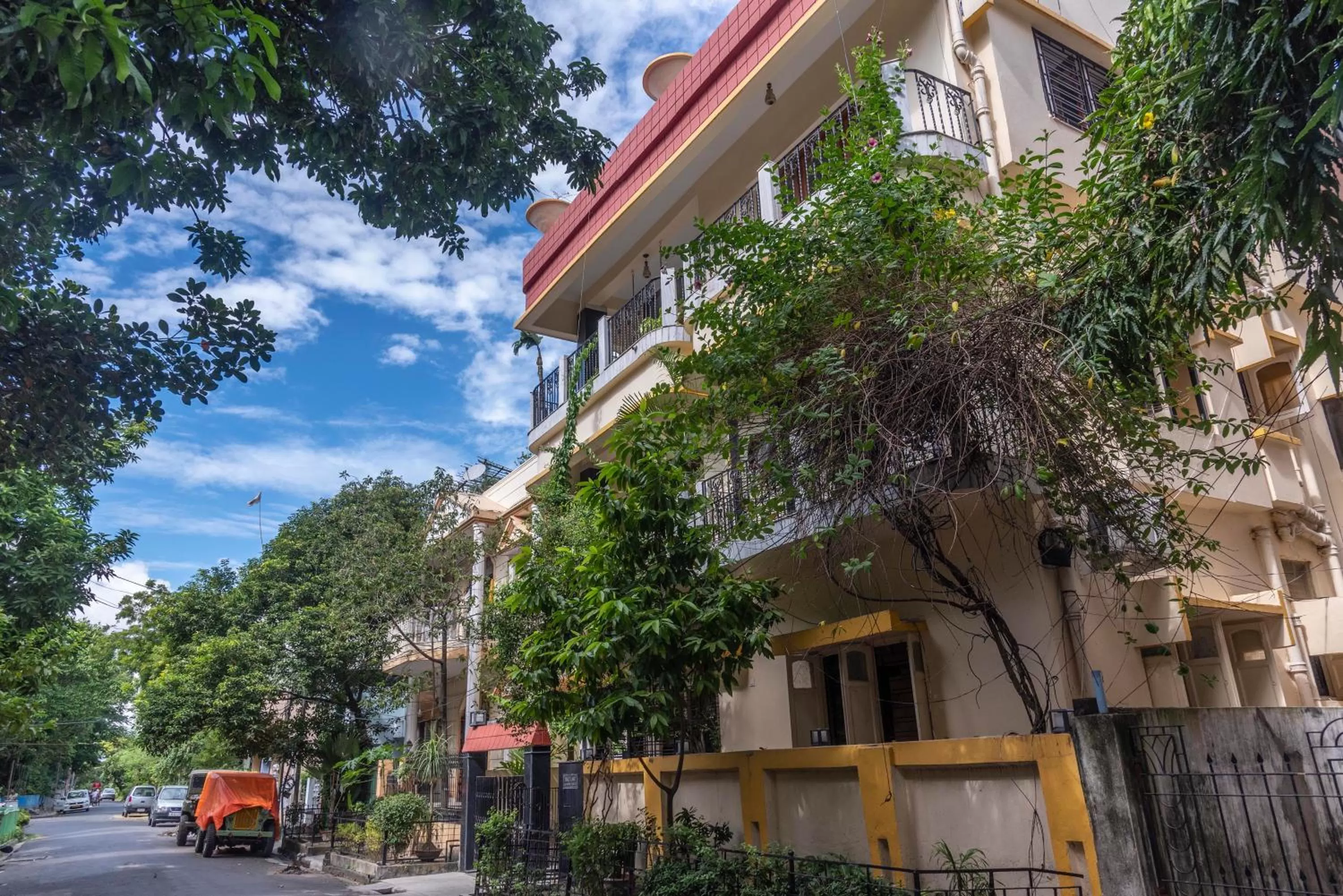 Property building in J's Nest