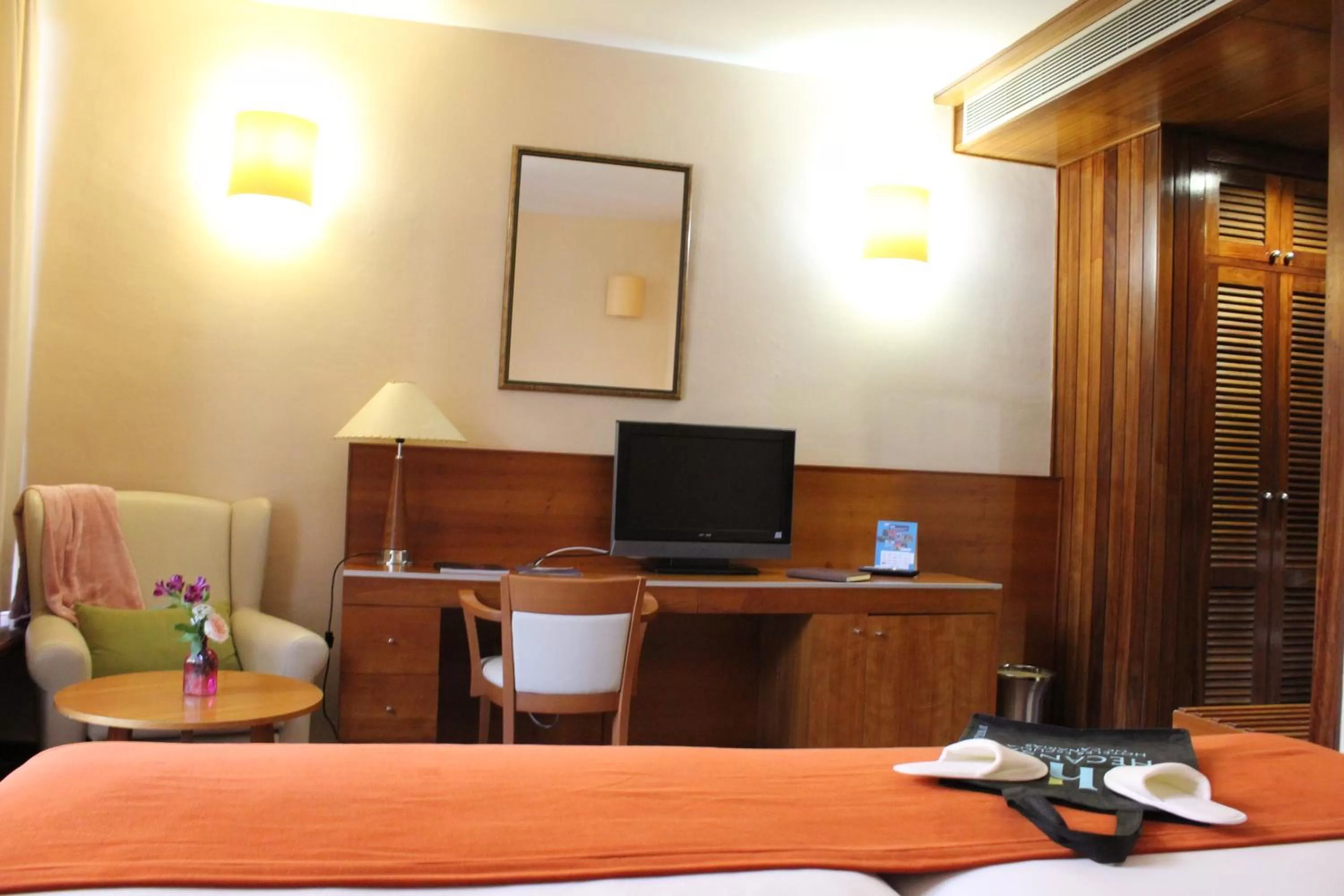 hair dresser in Hotel Escuela Santa Cruz