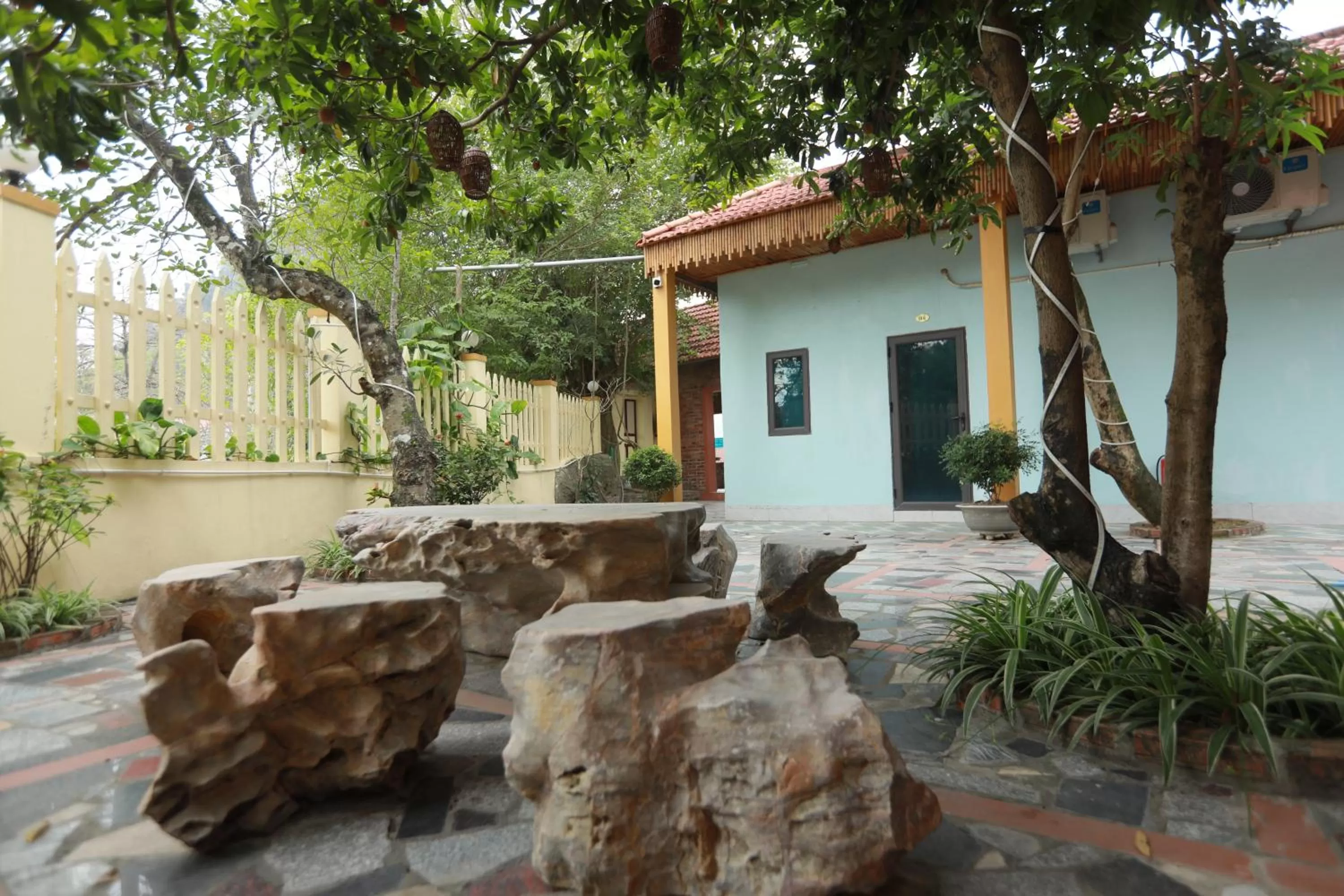 Garden view in Trang An Elegant Homestay