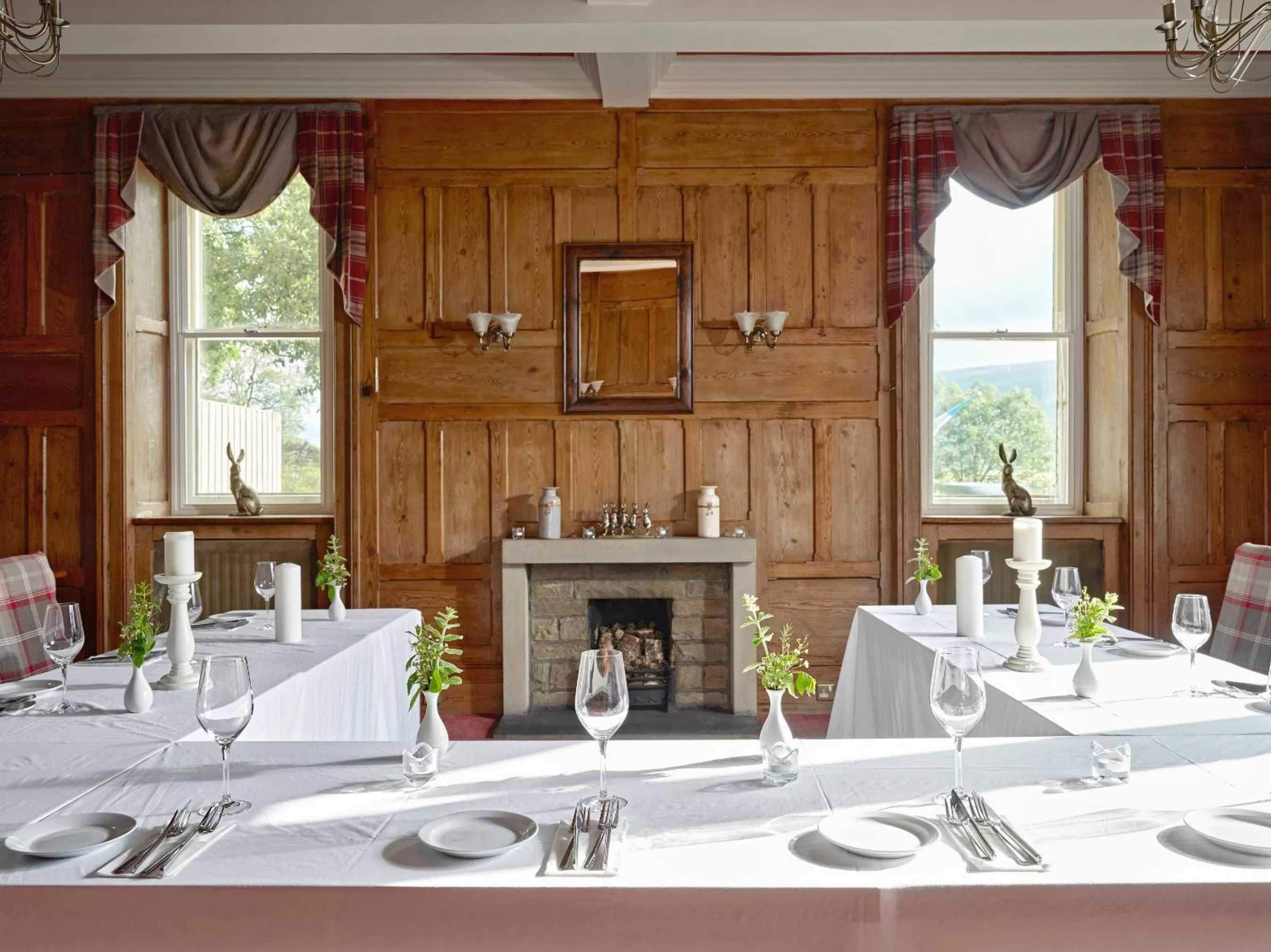 Restaurant/places to eat in Tennant Arms Hotel